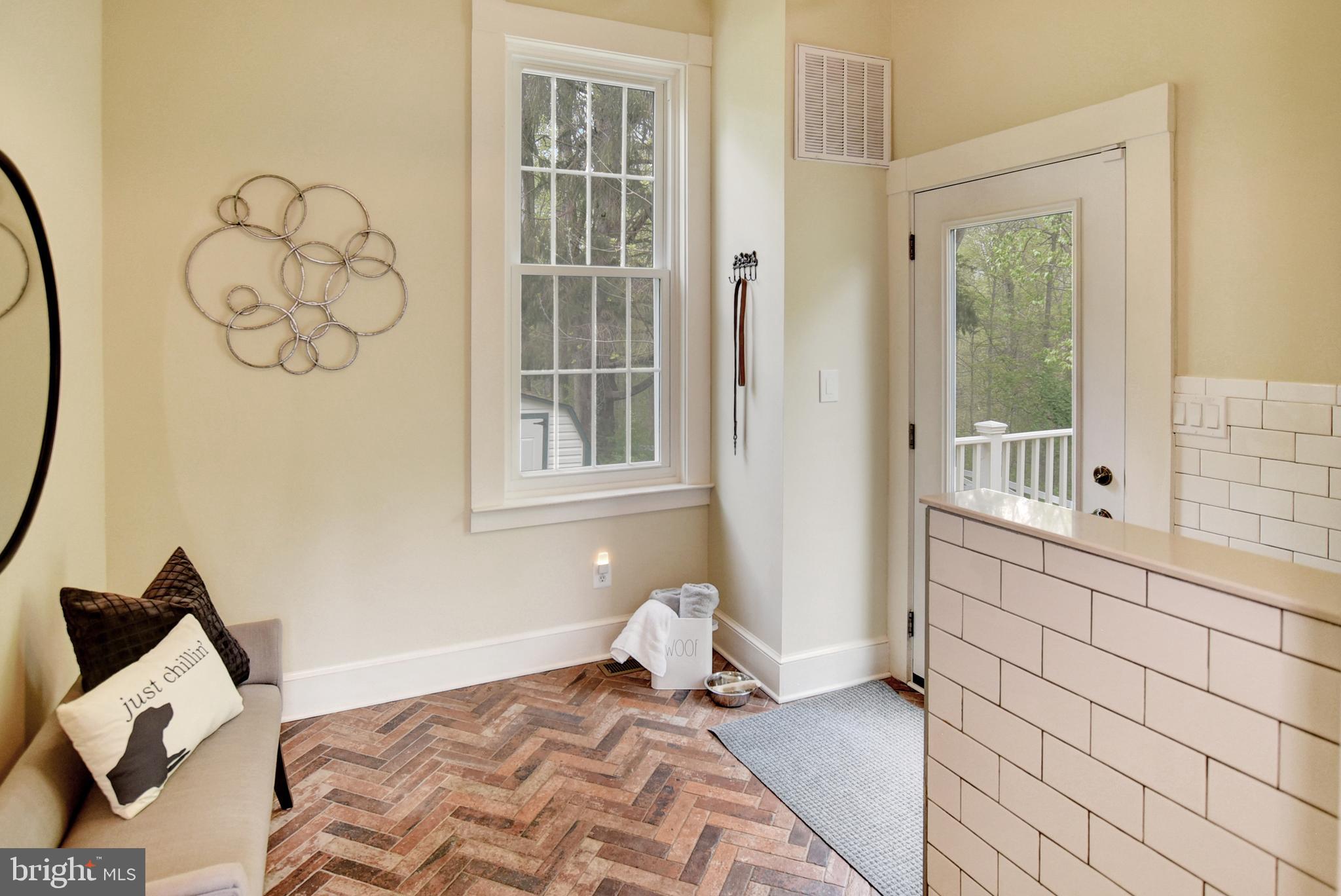 HARWOOD - Residential