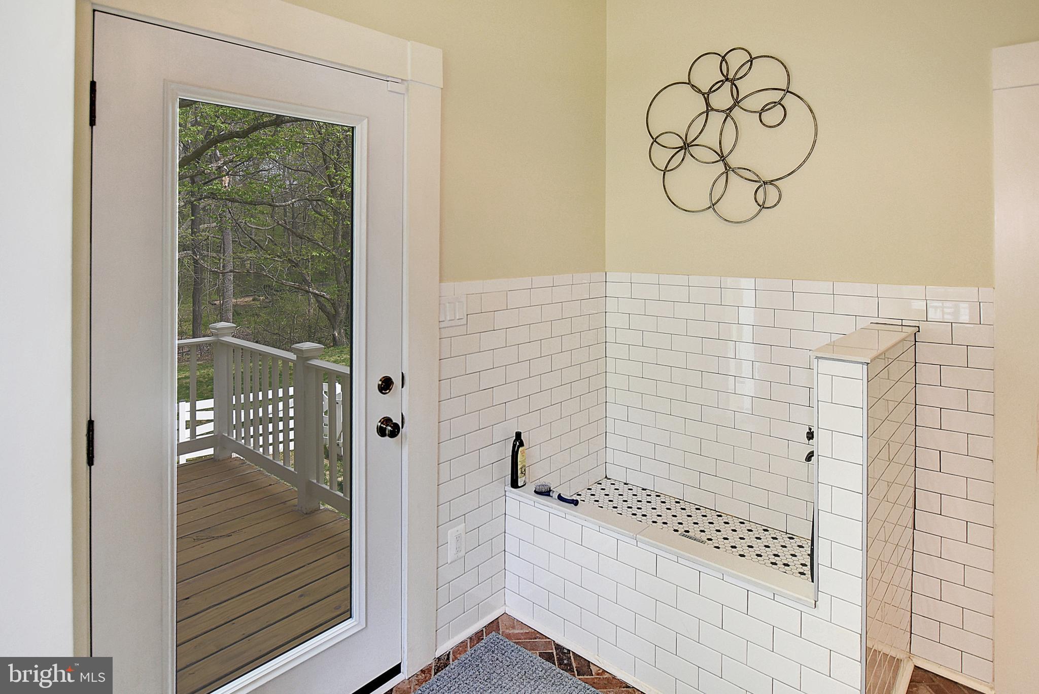 HARWOOD - Residential