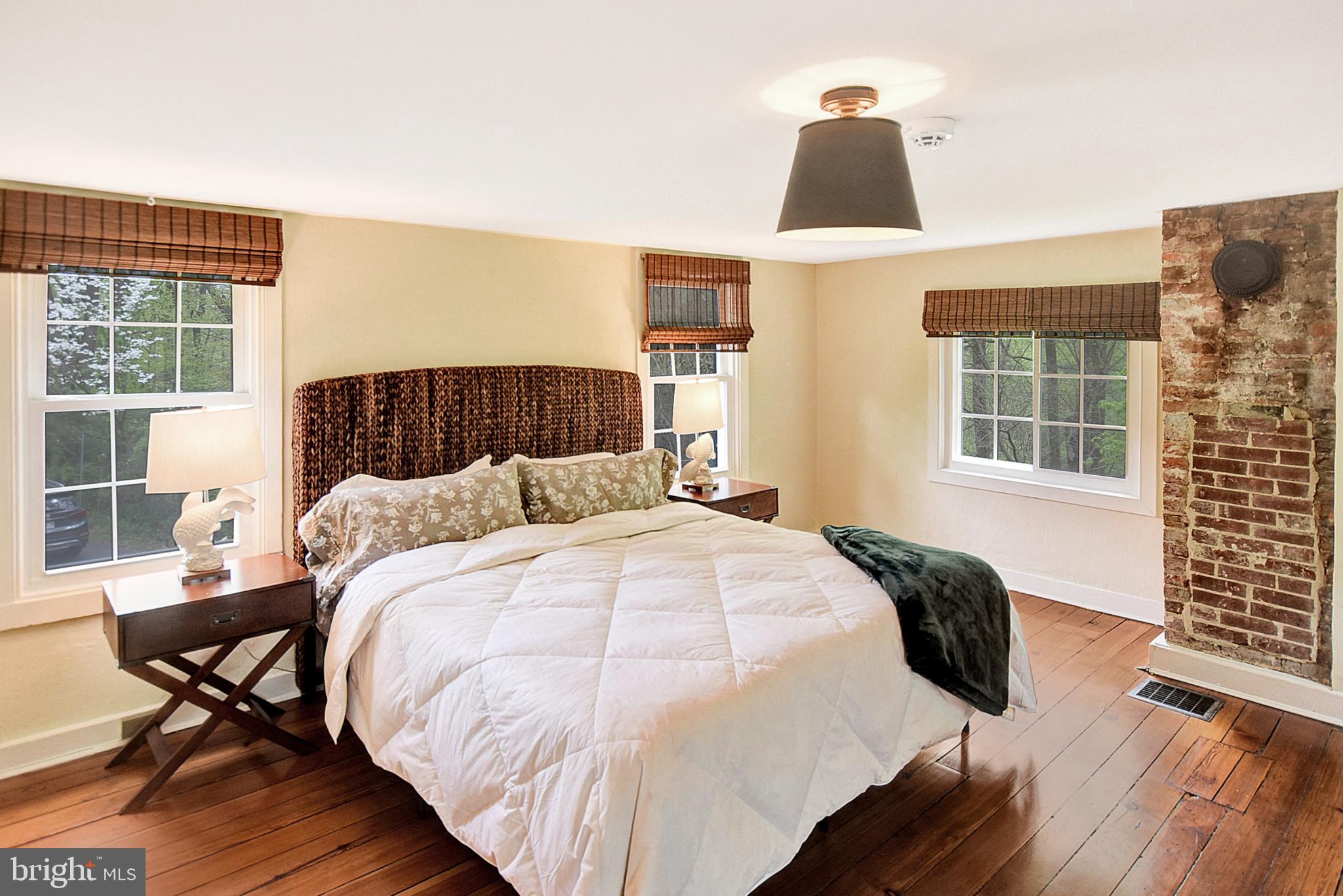 HARWOOD - Residential