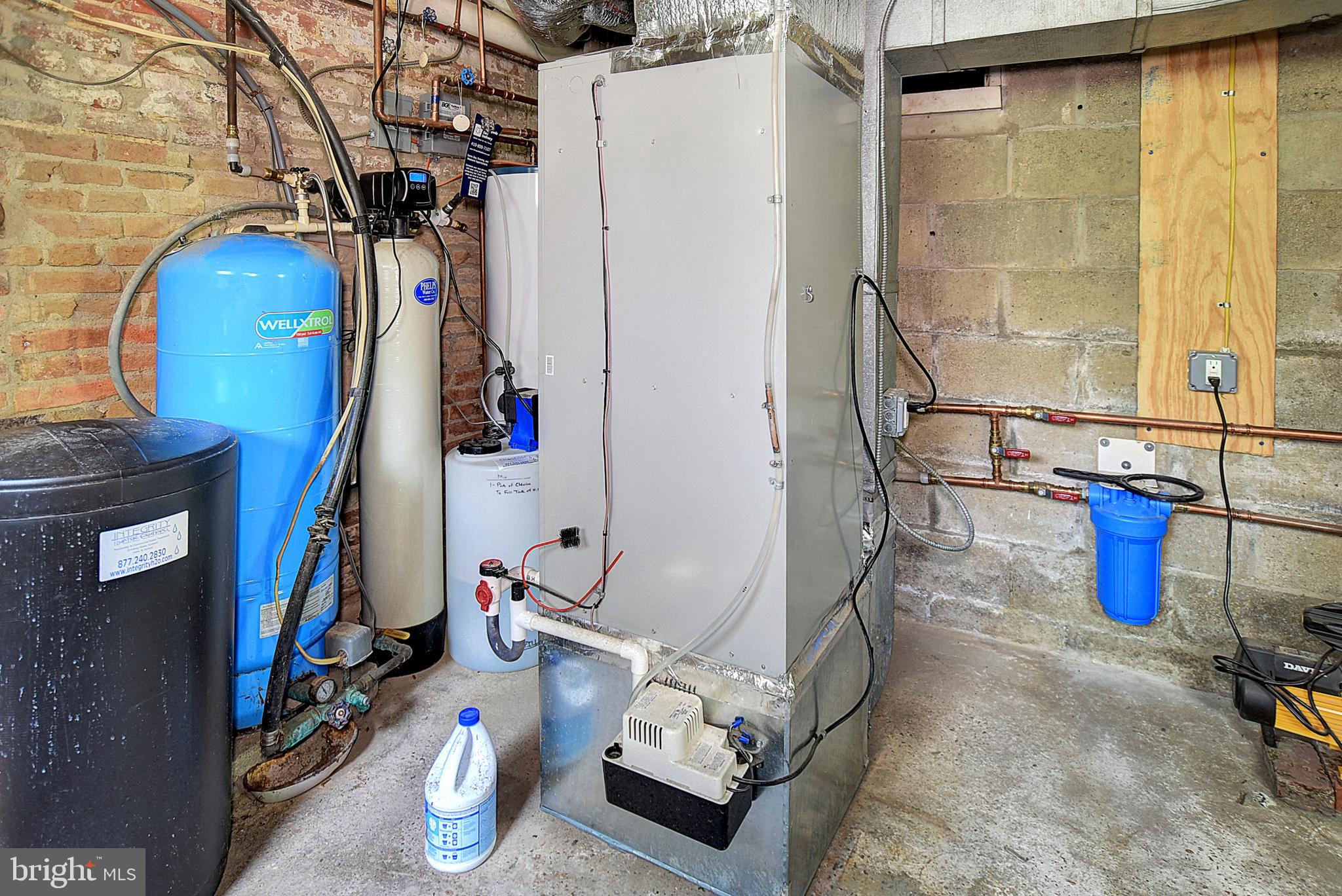 HARWOOD - Residential