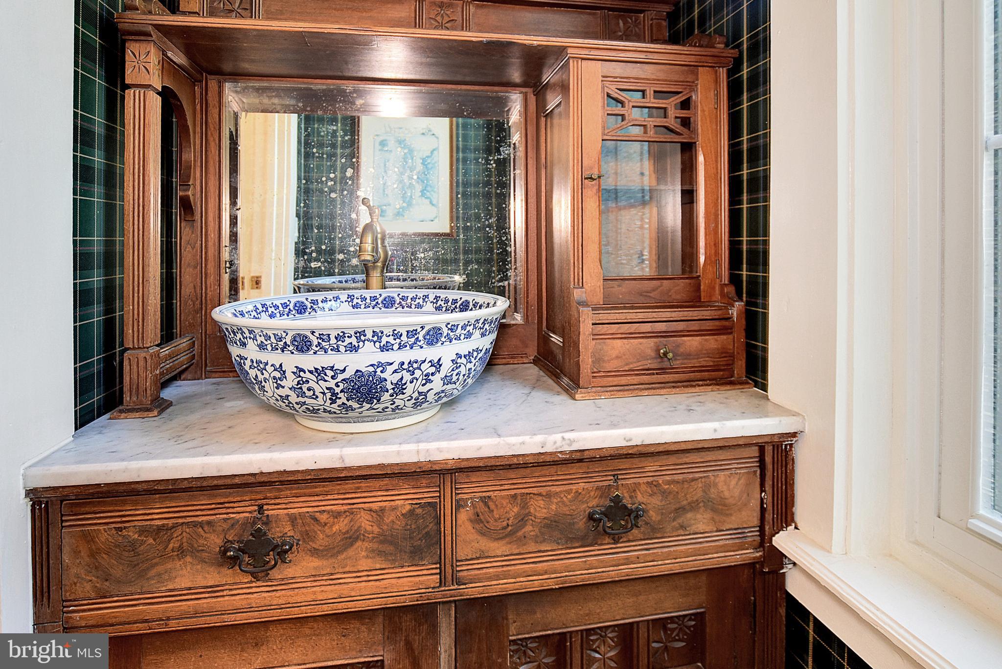 HARWOOD - Residential