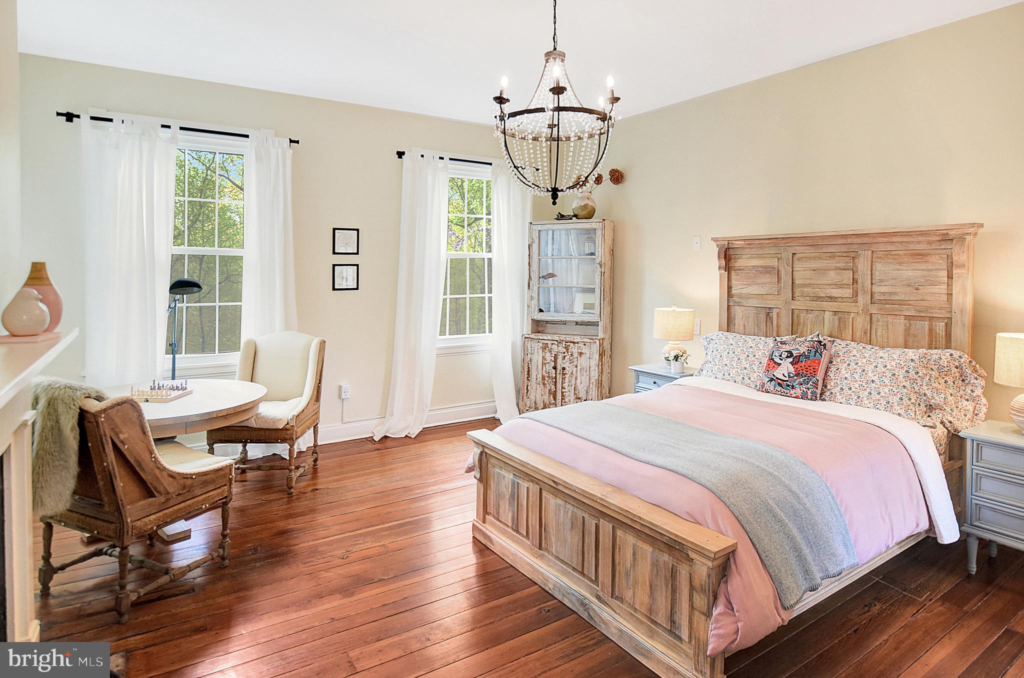 HARWOOD - Residential