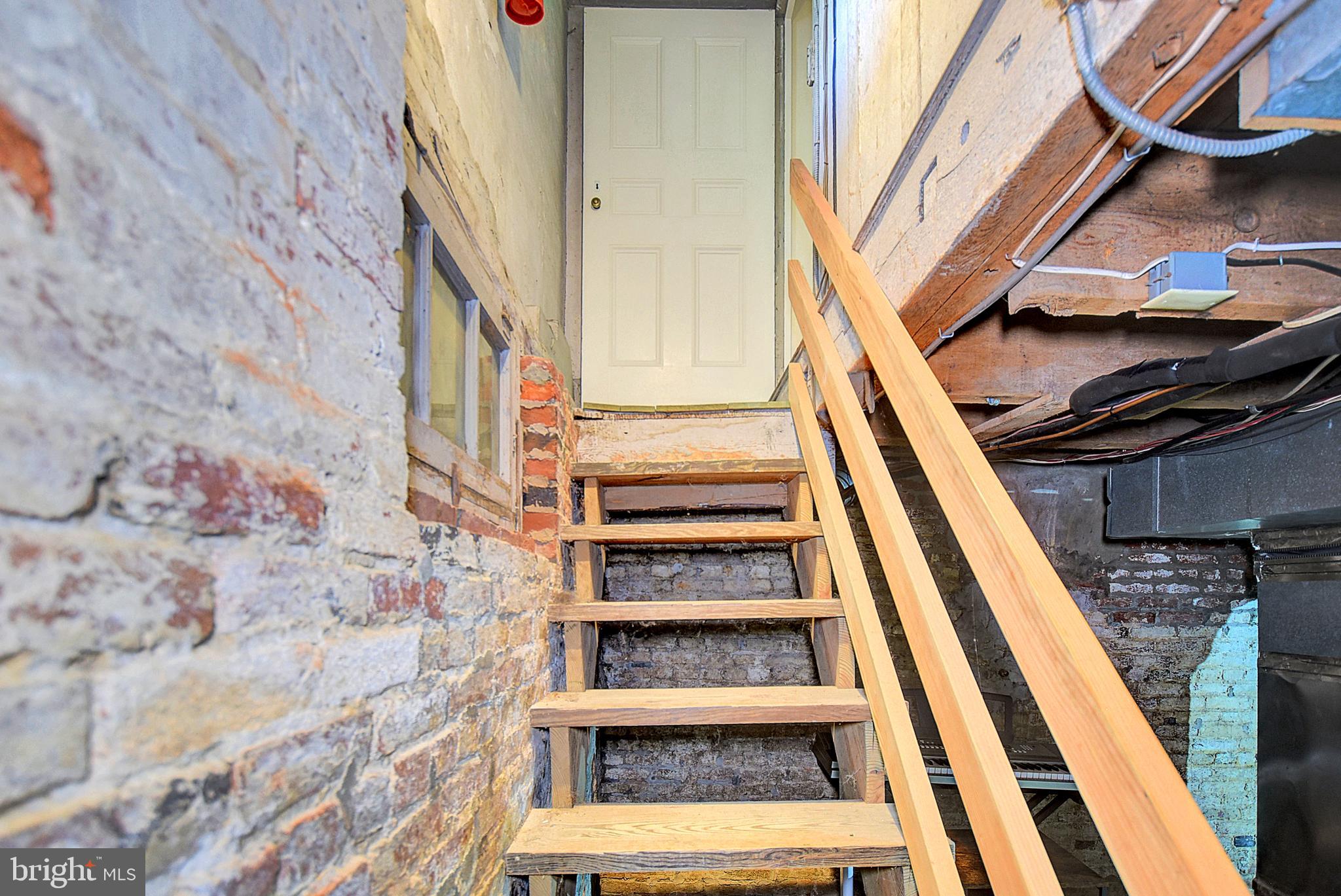 HARWOOD - Residential