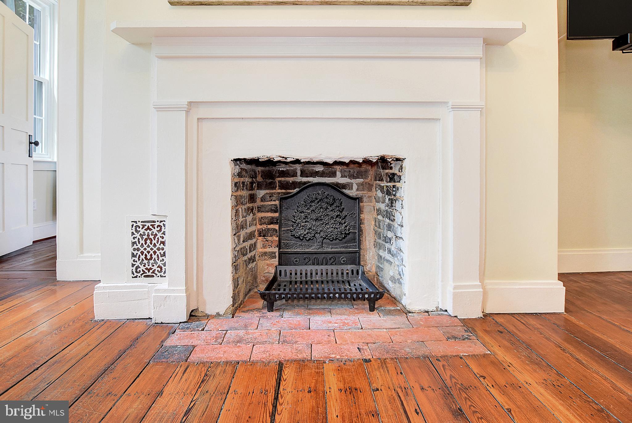 HARWOOD - Residential