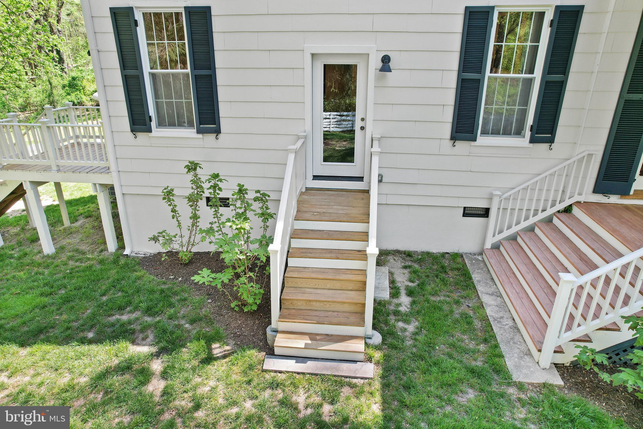 HARWOOD - Residential