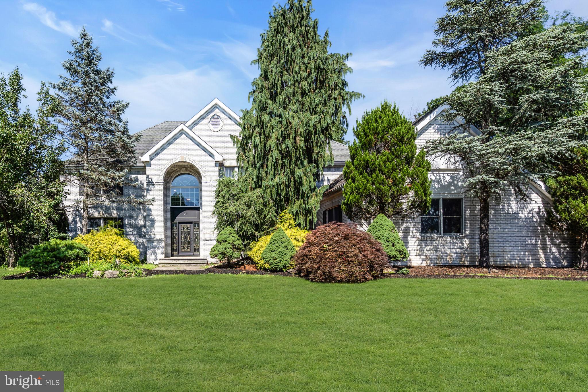 24 CARRIAGE WAY