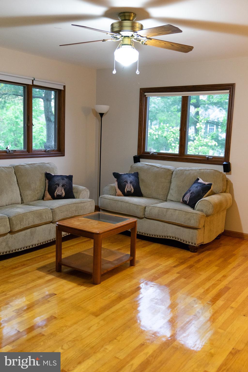 ELKRIDGE HEIGHTS - Residential