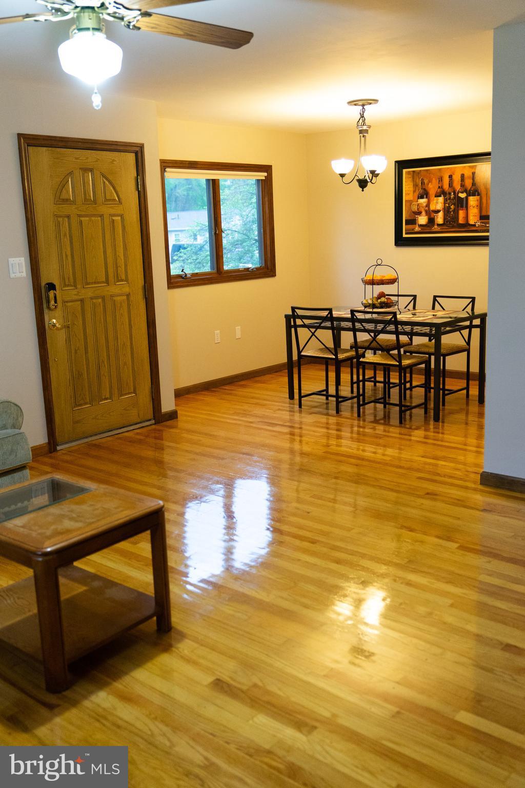 ELKRIDGE HEIGHTS - Residential