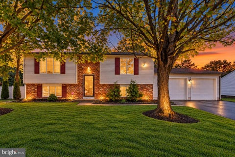 Photo of 1 Stamy Drive, EWING, NJ 08618 (MLS # NJME2085240)