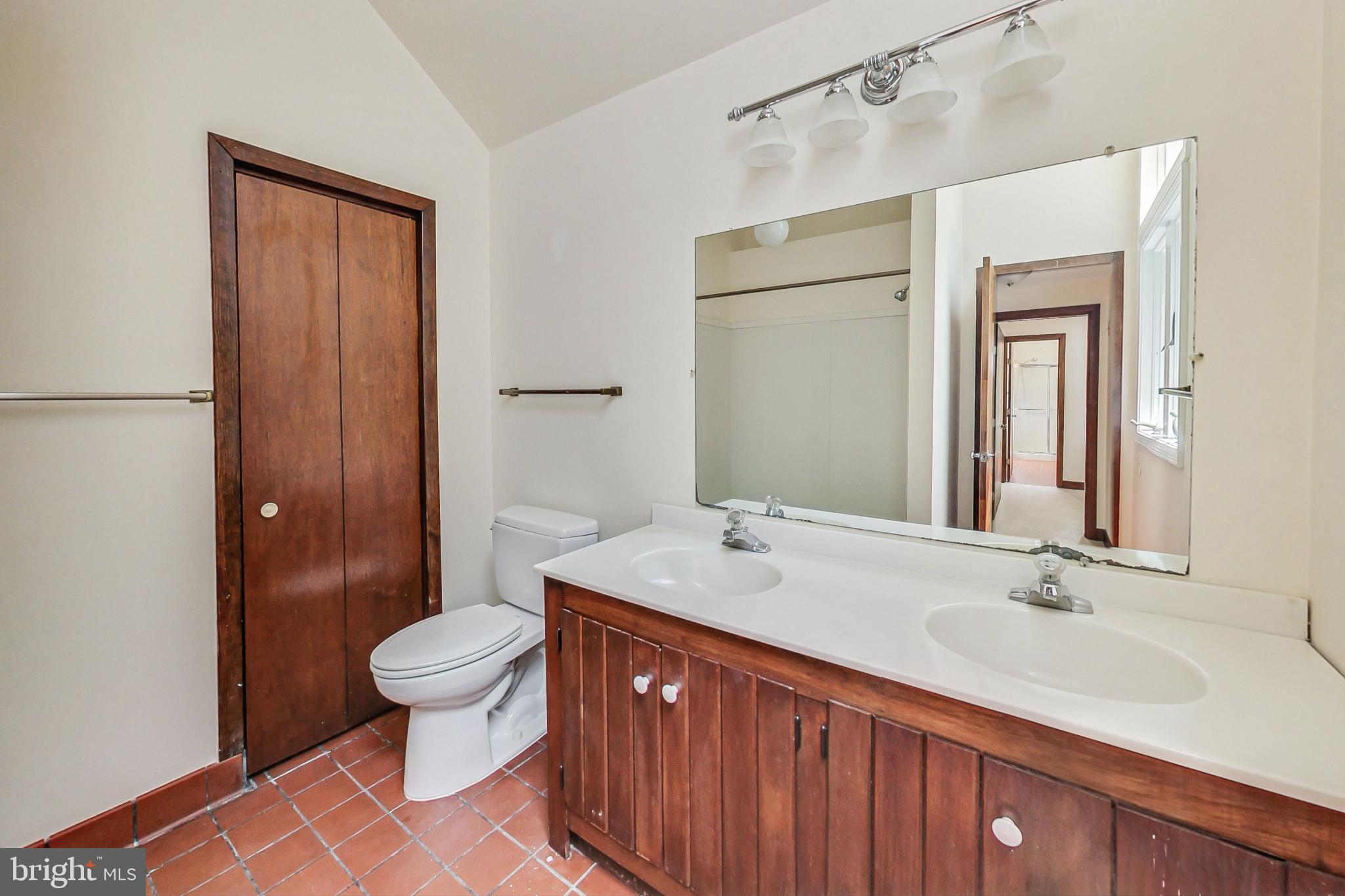 POTOMAC RIDGE ESTATES - Residential