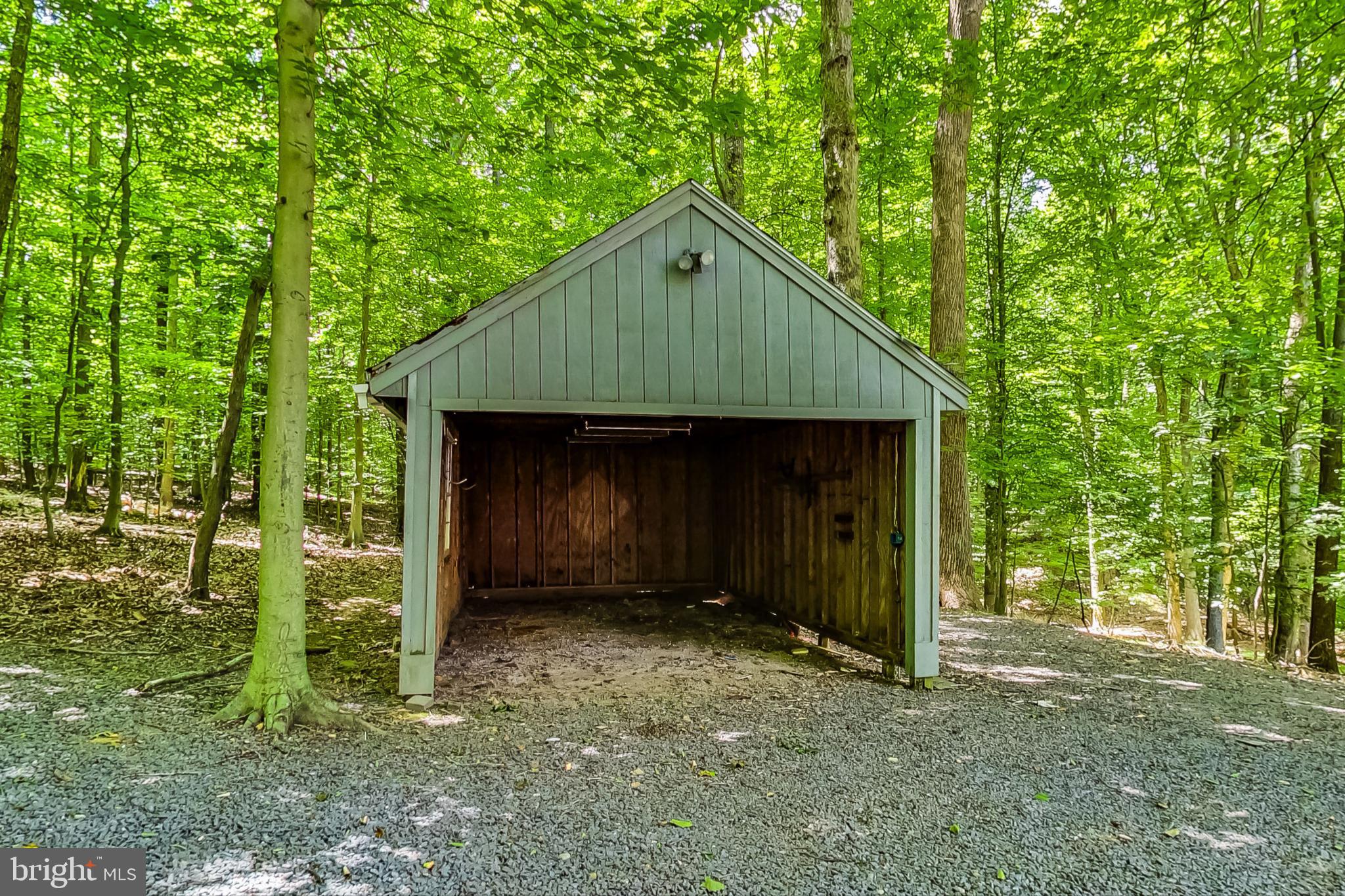 POTOMAC RIDGE ESTATES - Residential