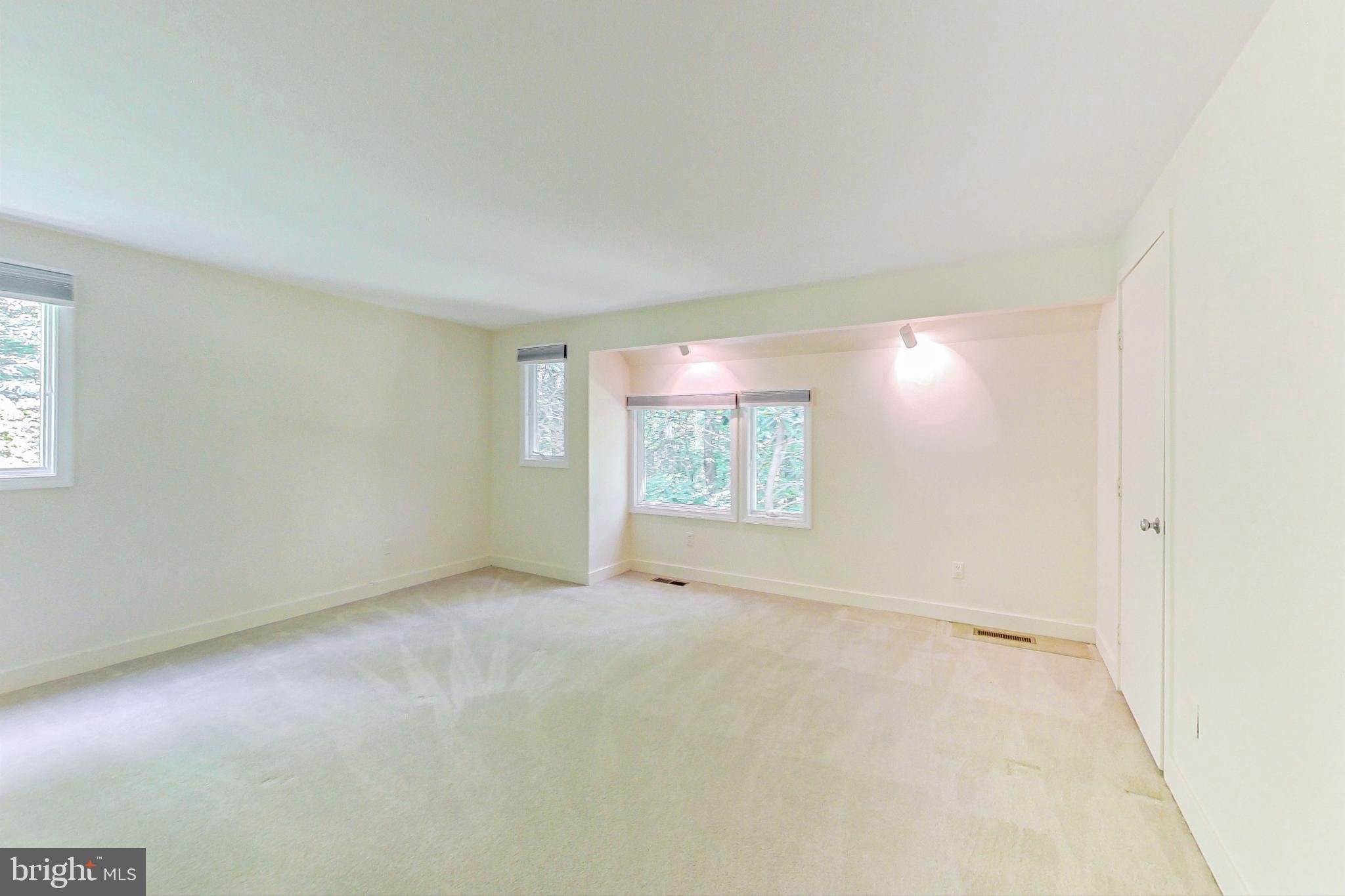 POTOMAC RIDGE ESTATES - Residential