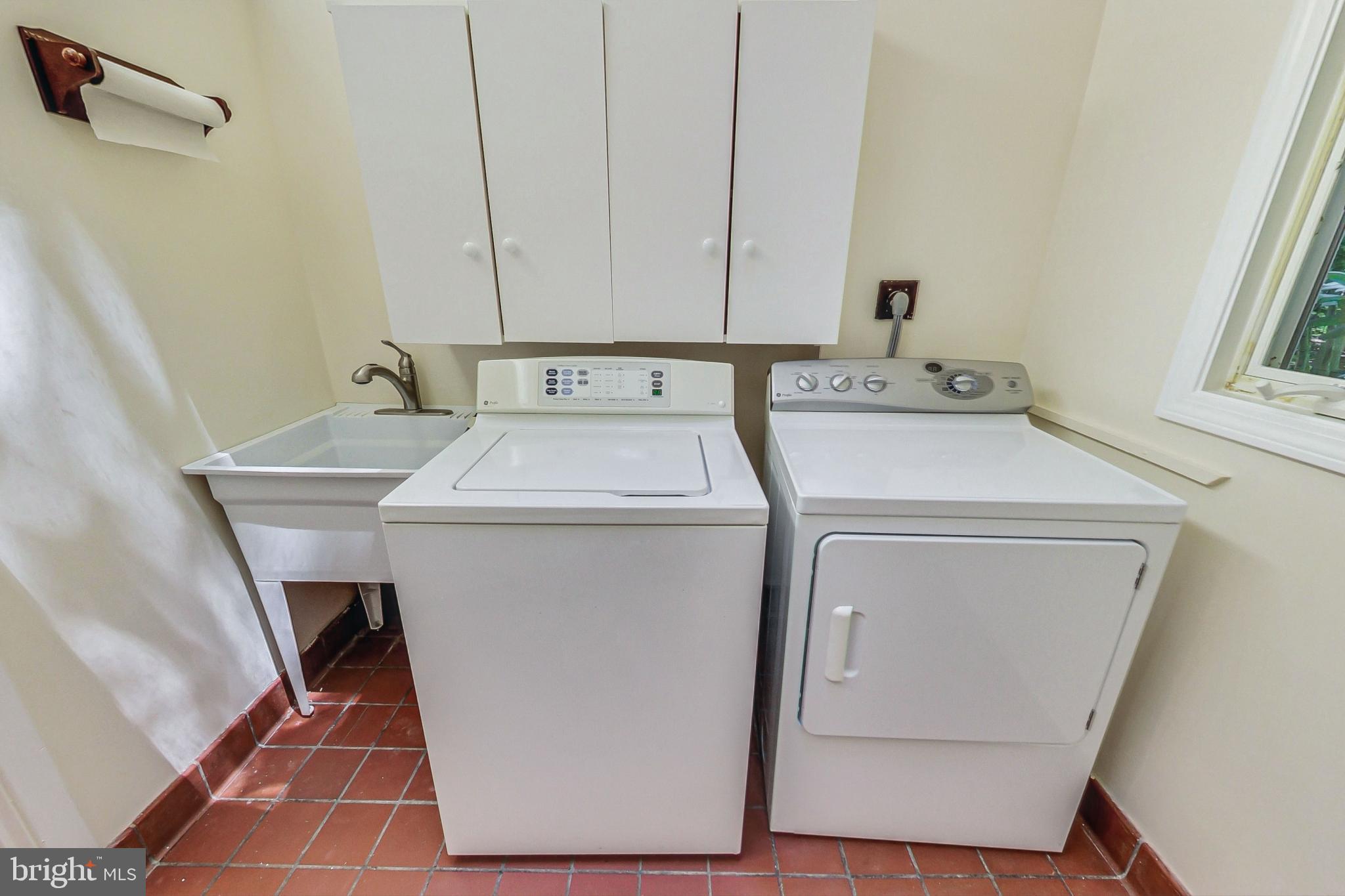 POTOMAC RIDGE ESTATES - Residential