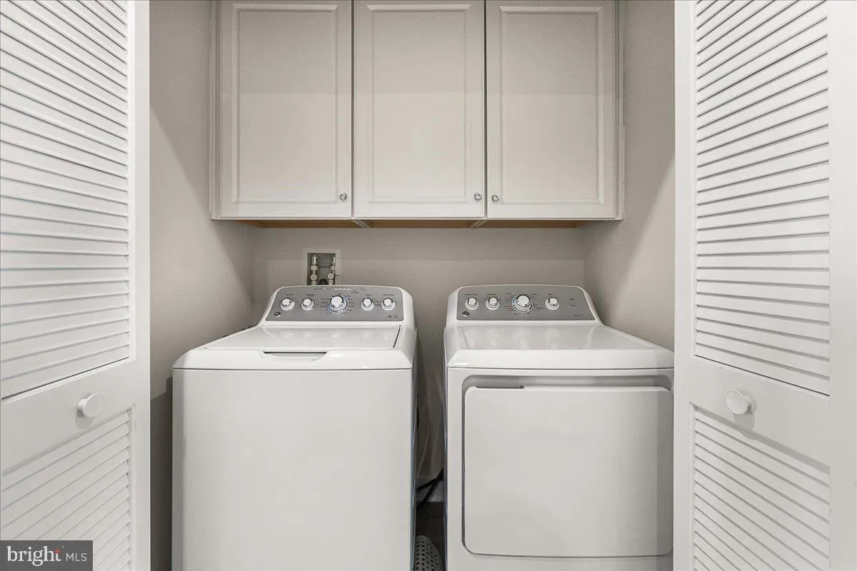 New Market, Maryland 21774, United States, 4 Bedrooms Bedrooms, ,4 BathroomsBathrooms,Residential,Contingent,124747