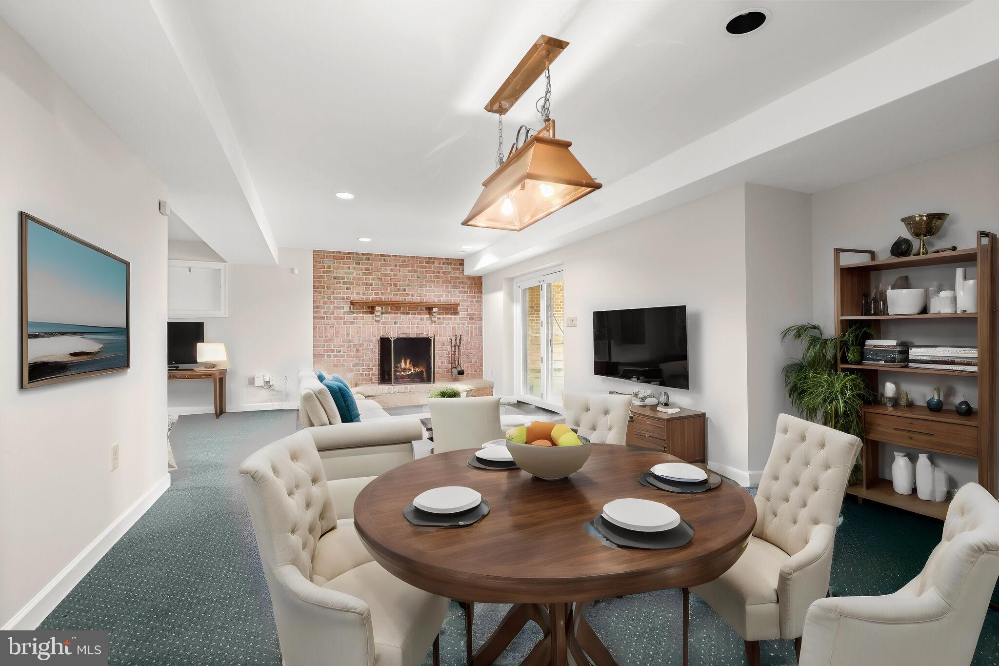 HILLSTEAD - Residential