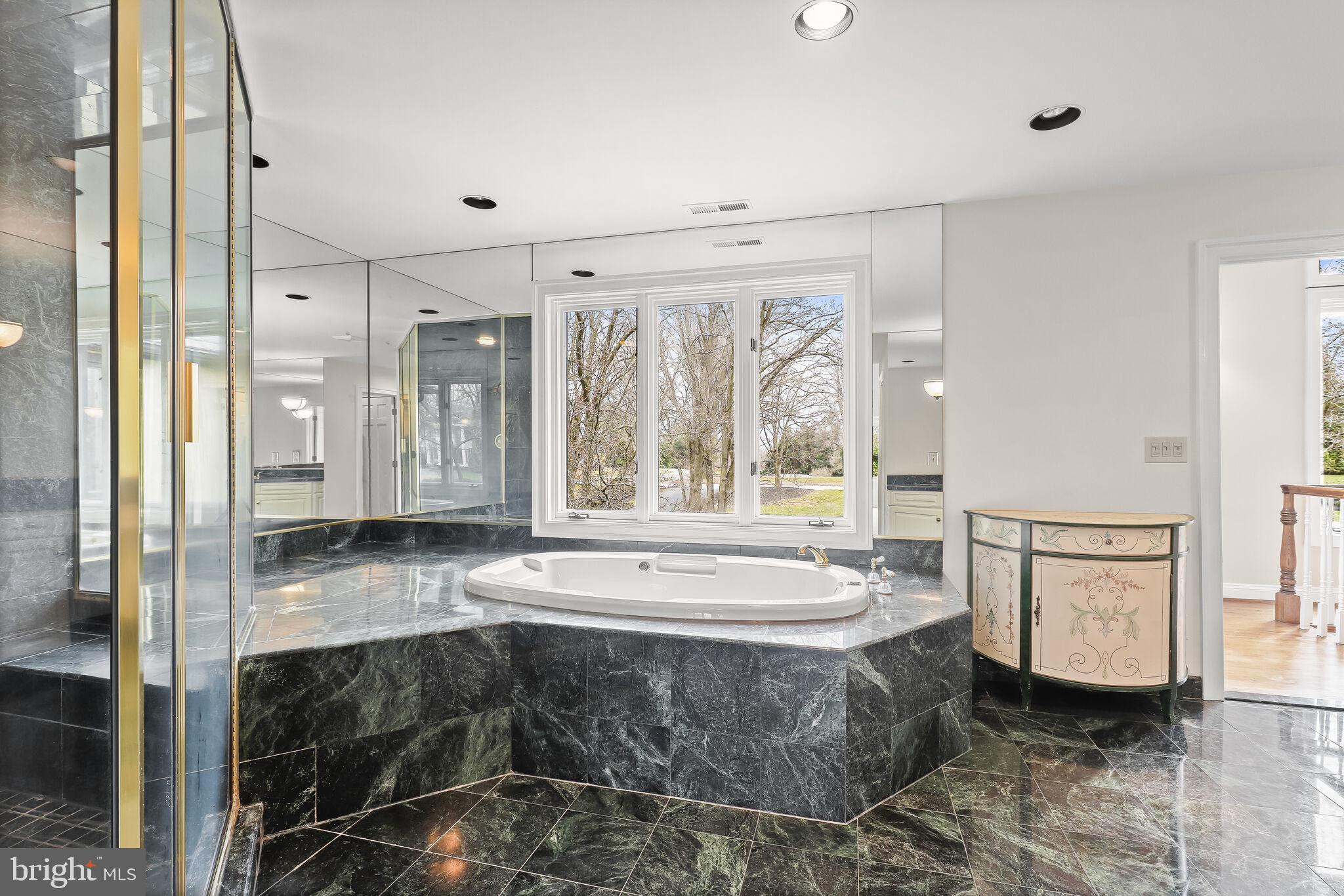 HILLSTEAD - Residential