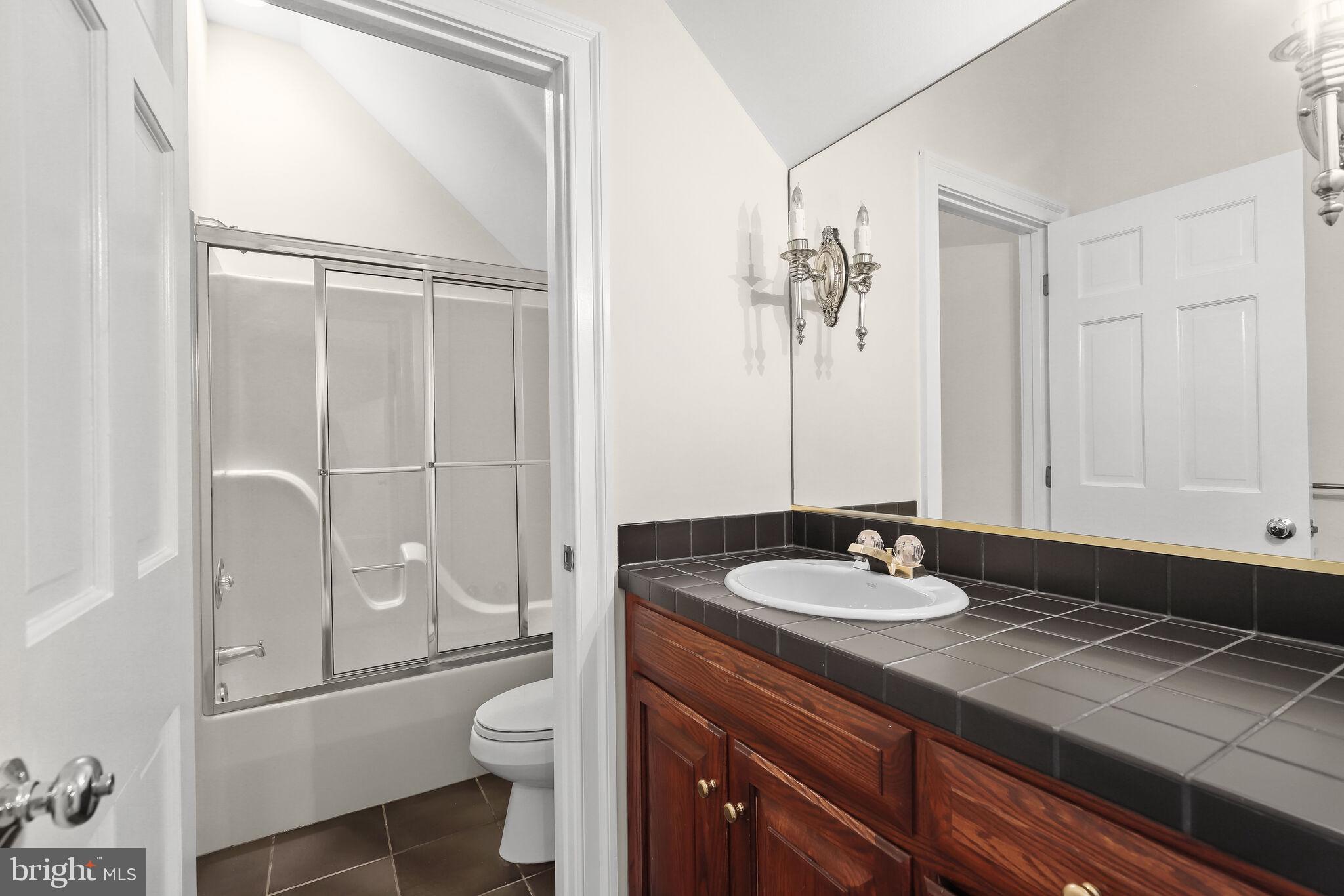 HILLSTEAD - Residential