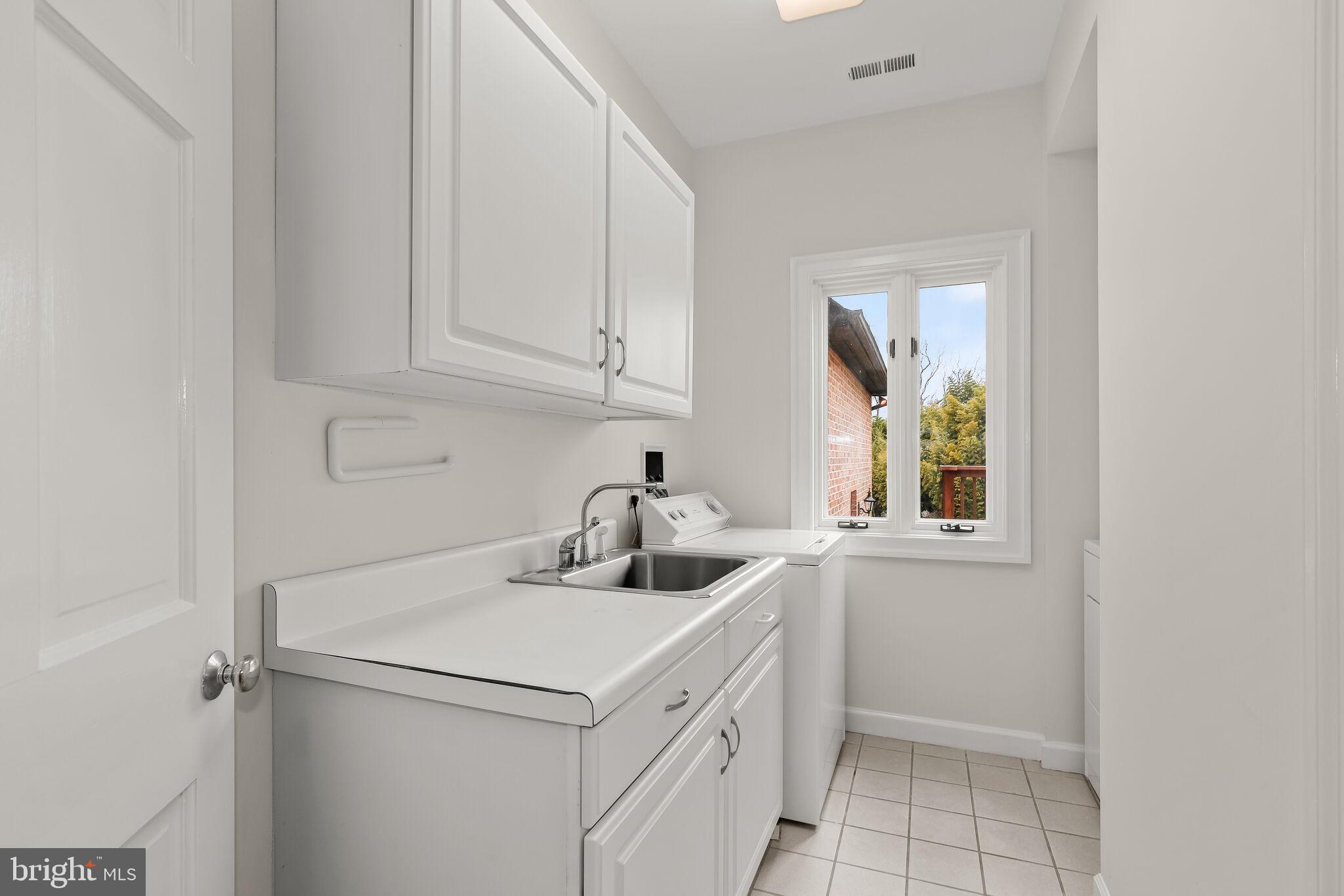 HILLSTEAD - Residential