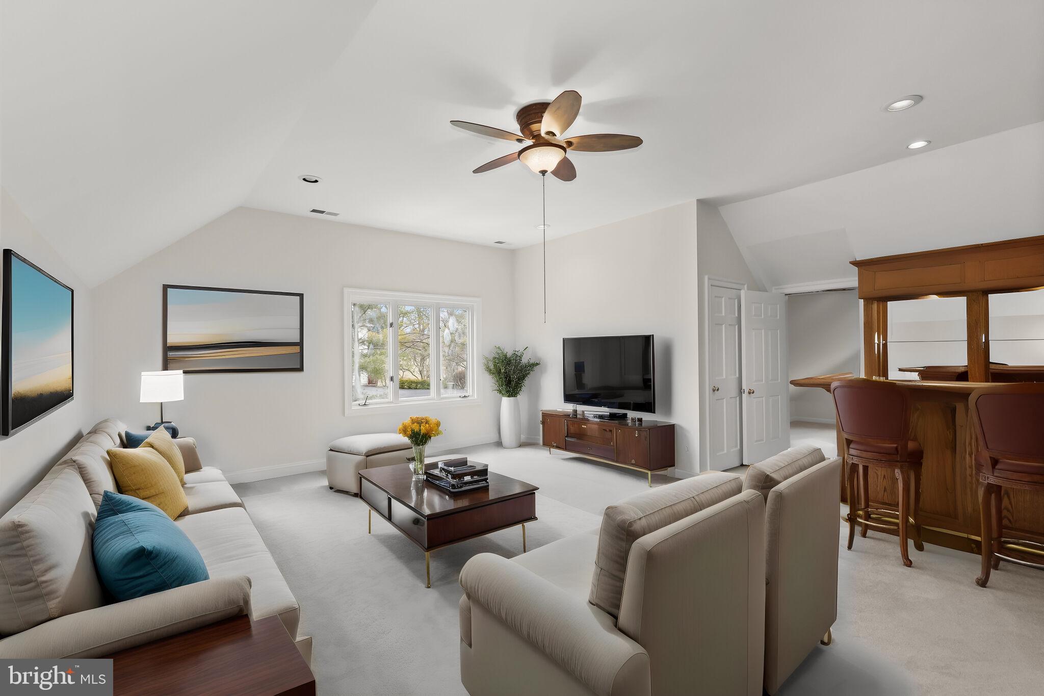 HILLSTEAD - Residential