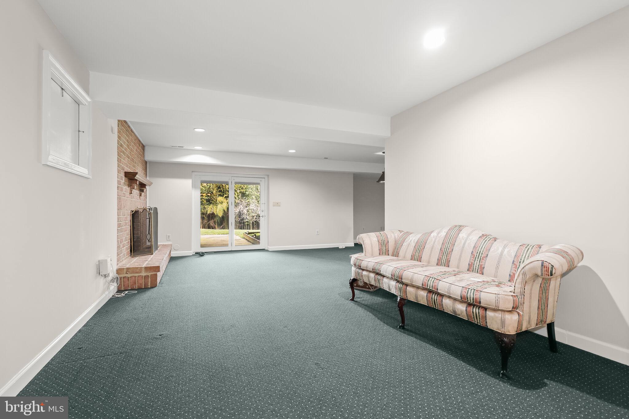 HILLSTEAD - Residential