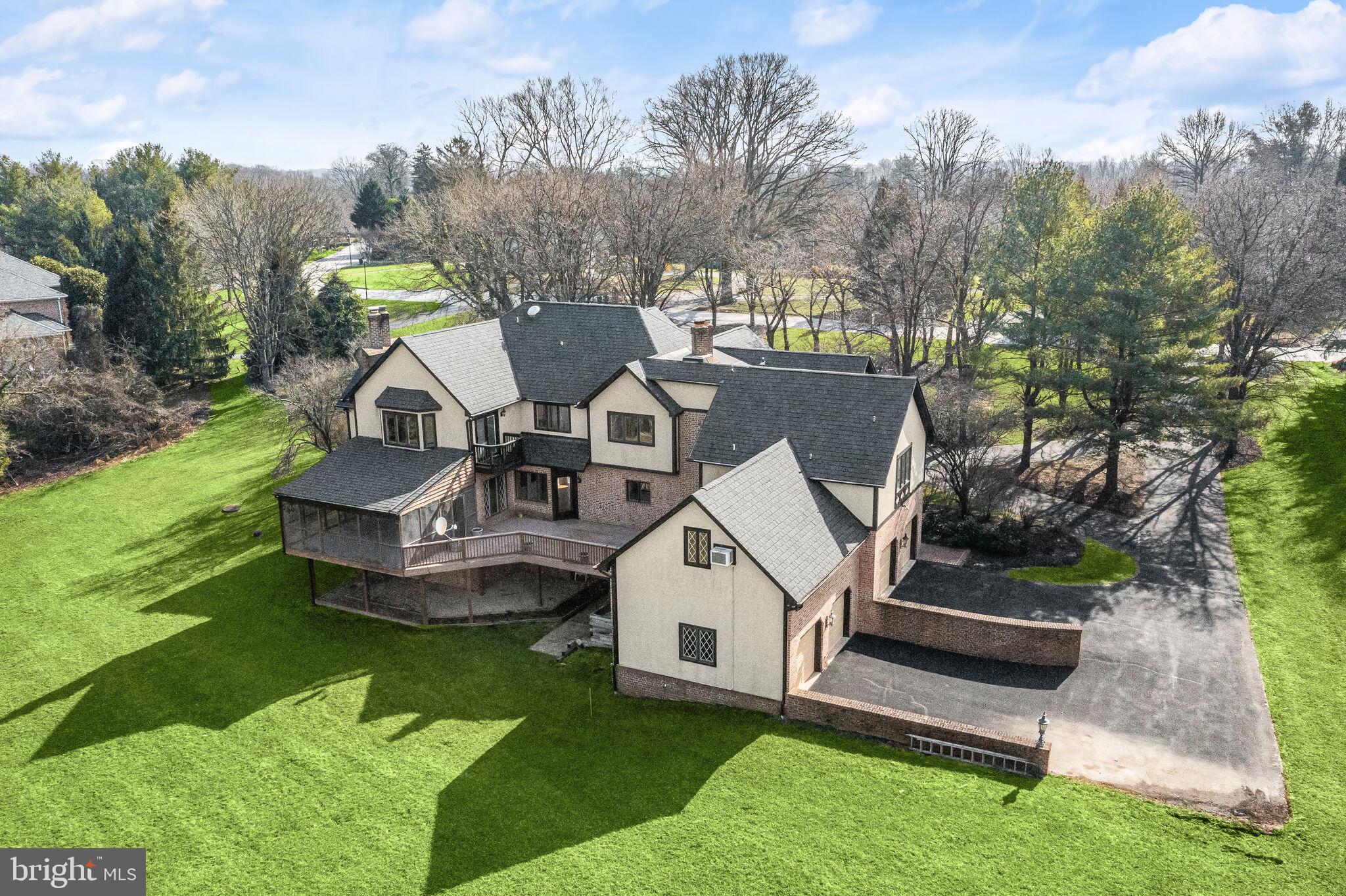 HILLSTEAD - Residential