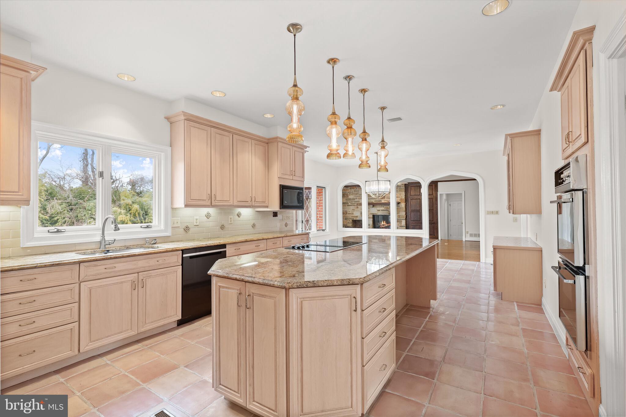 HILLSTEAD - Residential