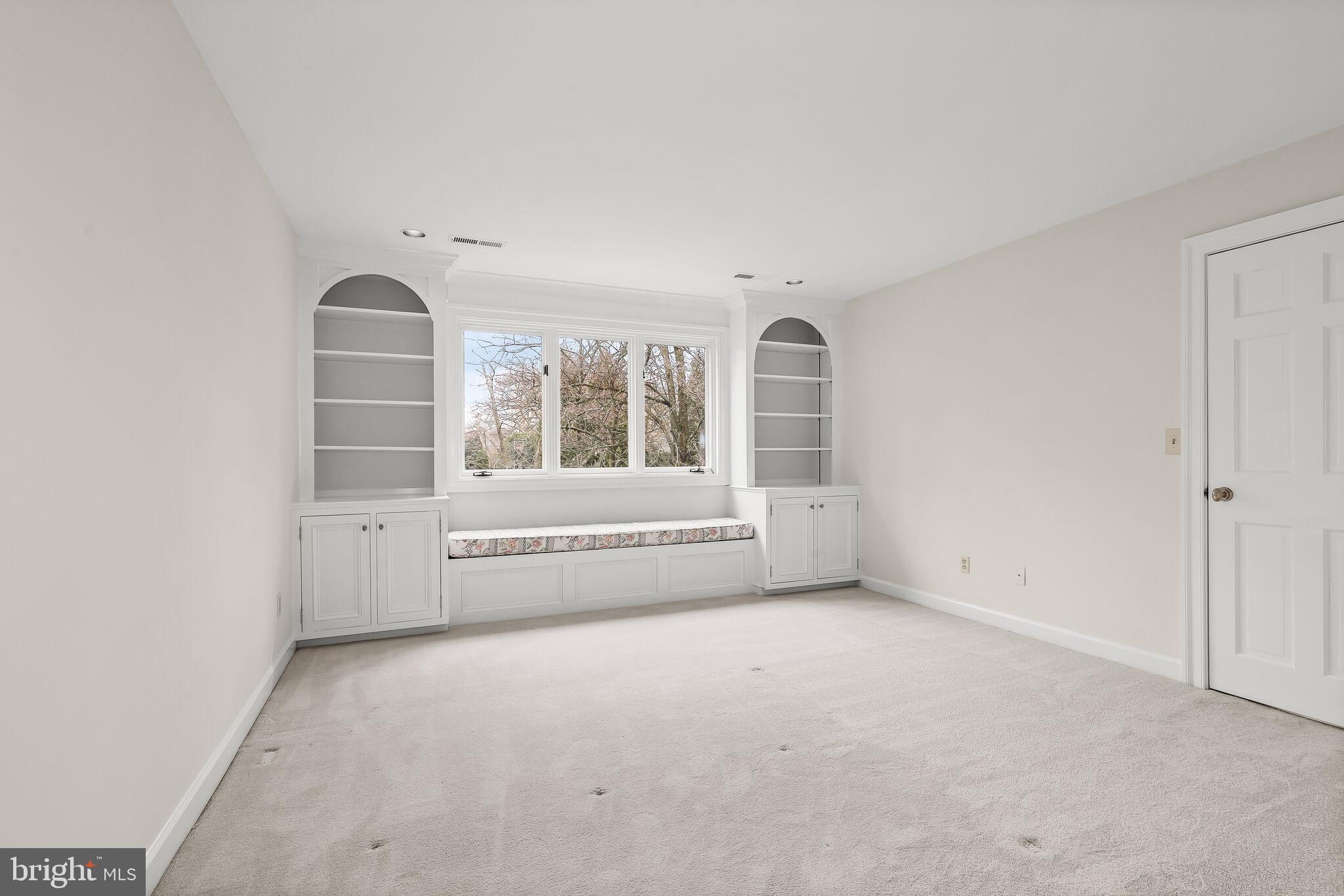 HILLSTEAD - Residential