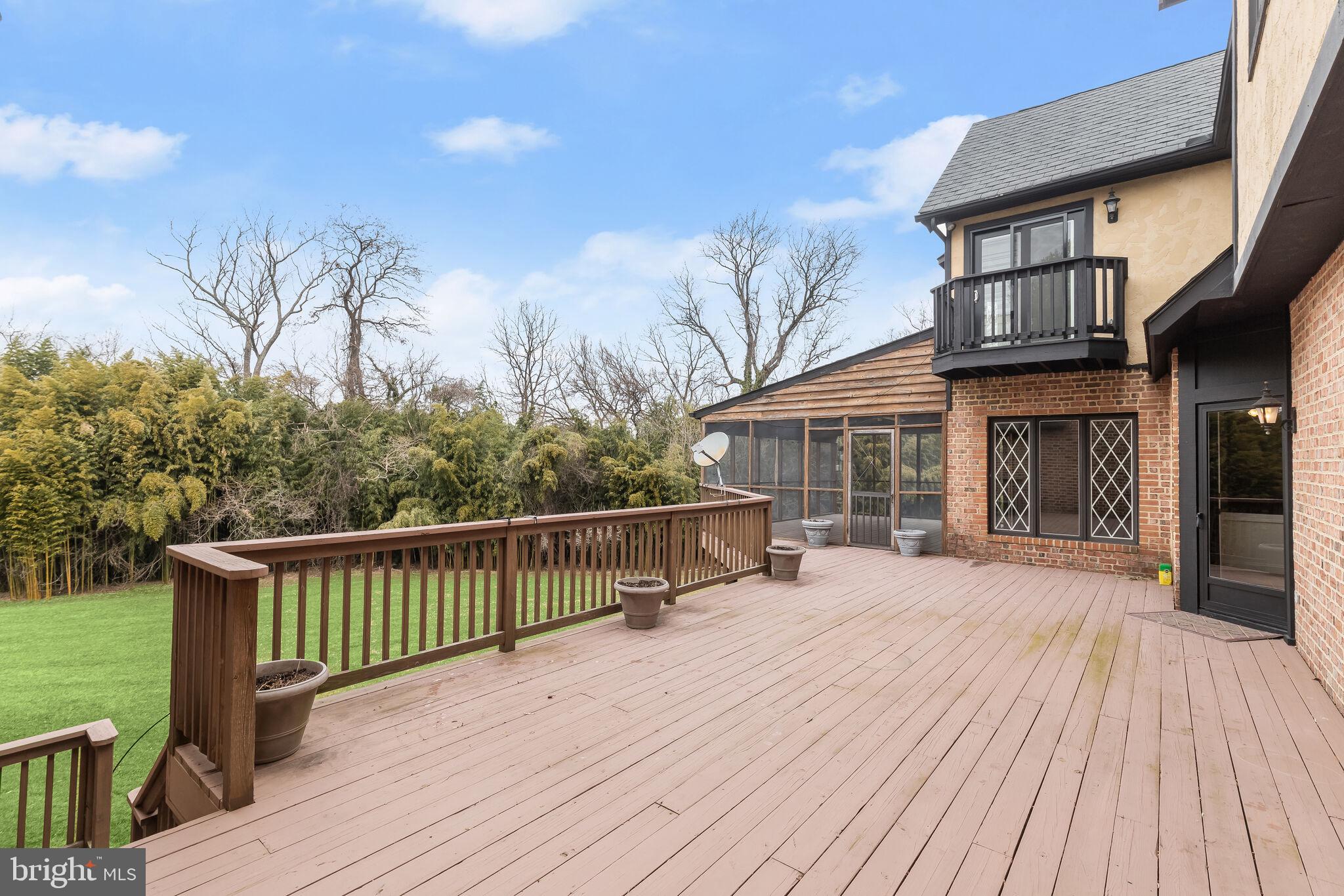 HILLSTEAD - Residential