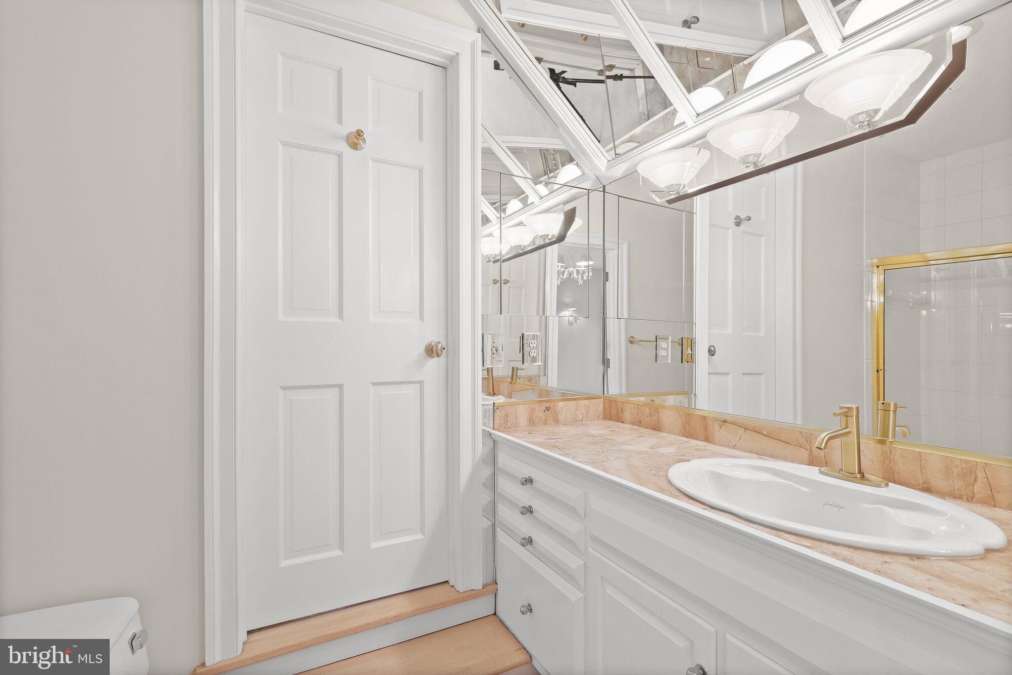 HILLSTEAD - Residential