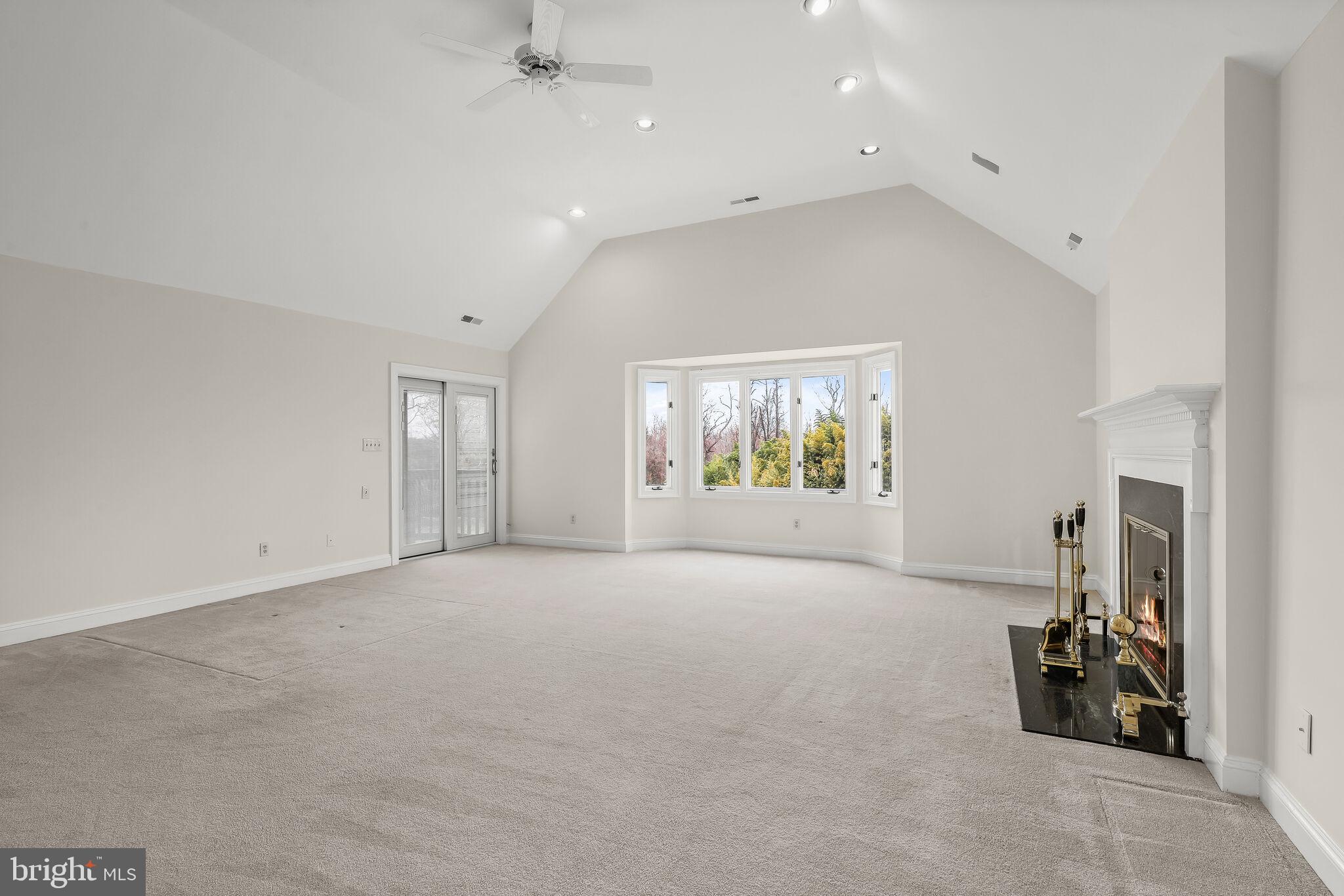 HILLSTEAD - Residential