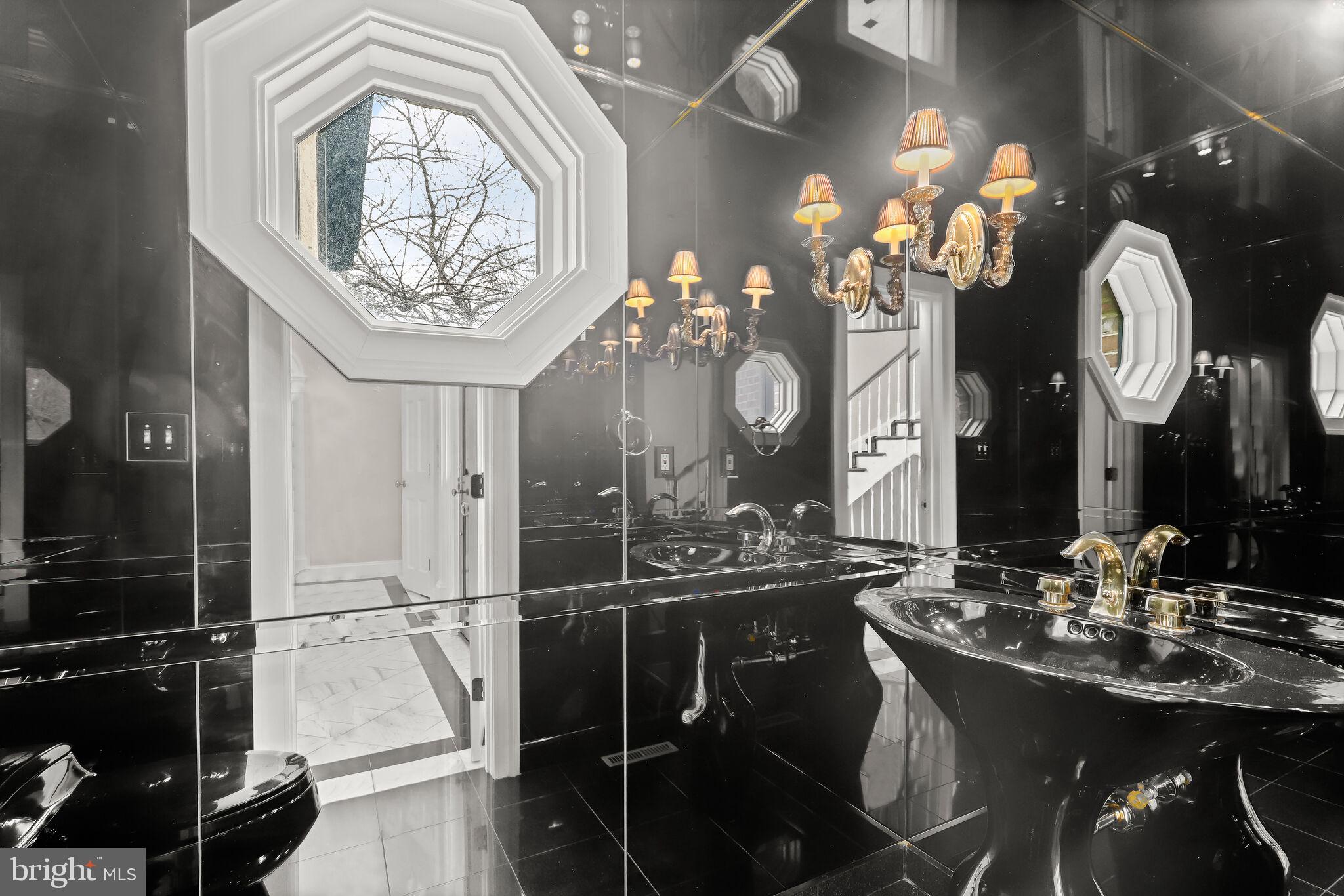 HILLSTEAD - Residential