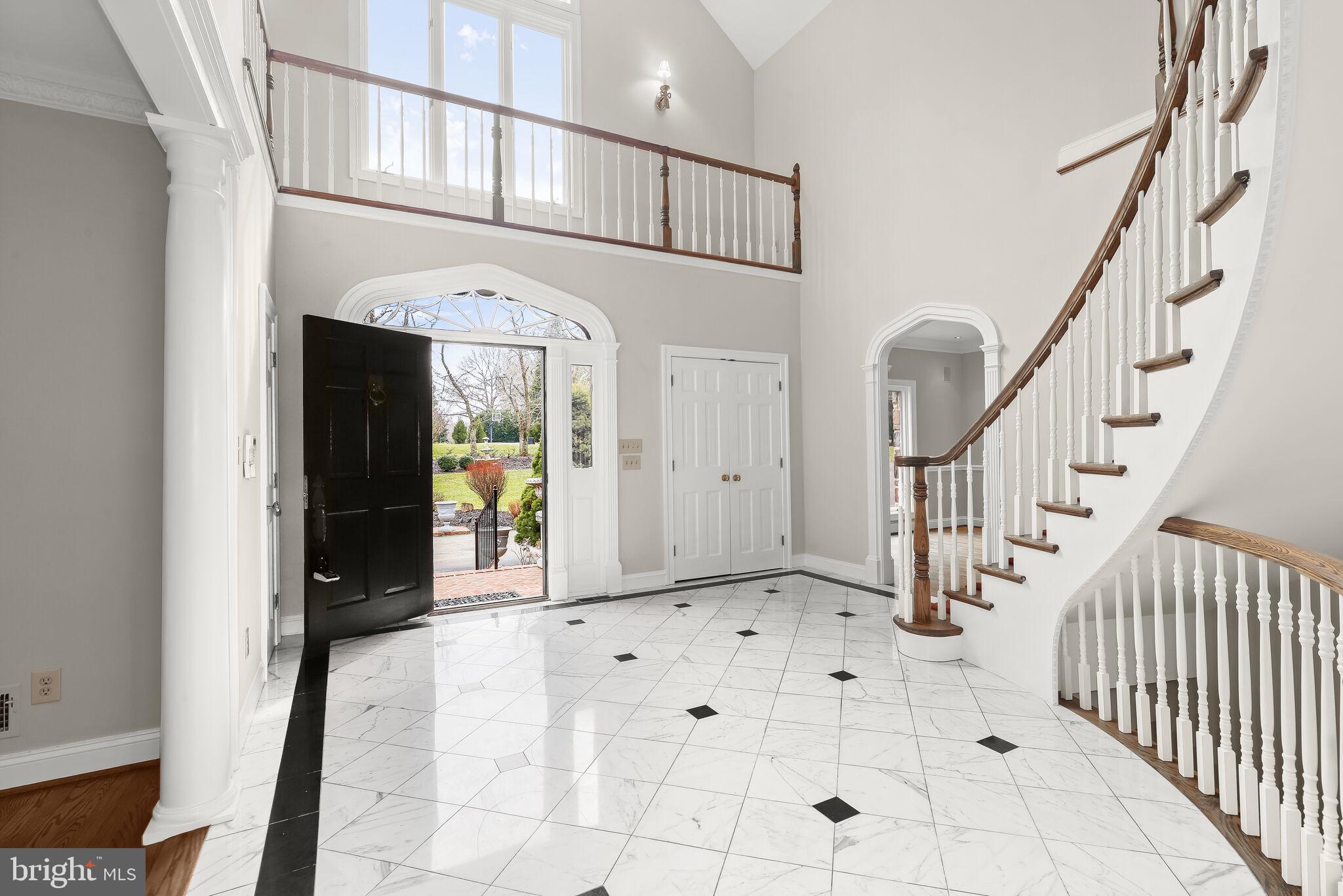 HILLSTEAD - Residential