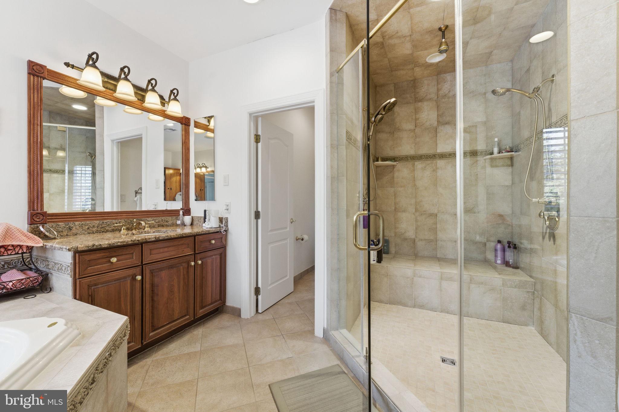 OAK HILL RESERVE - Residential