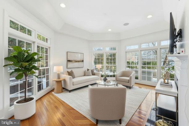 OAK HILL RESERVE - Residential