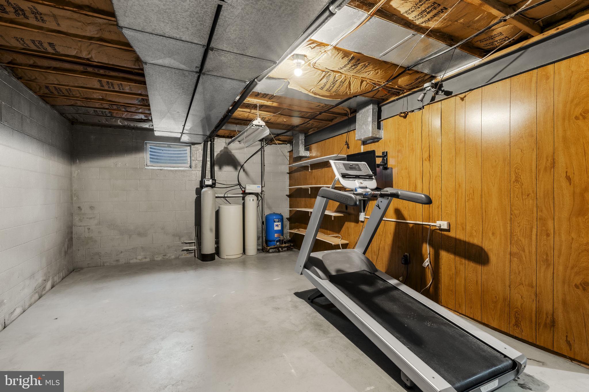 ELIZABETHTOWN - Residential