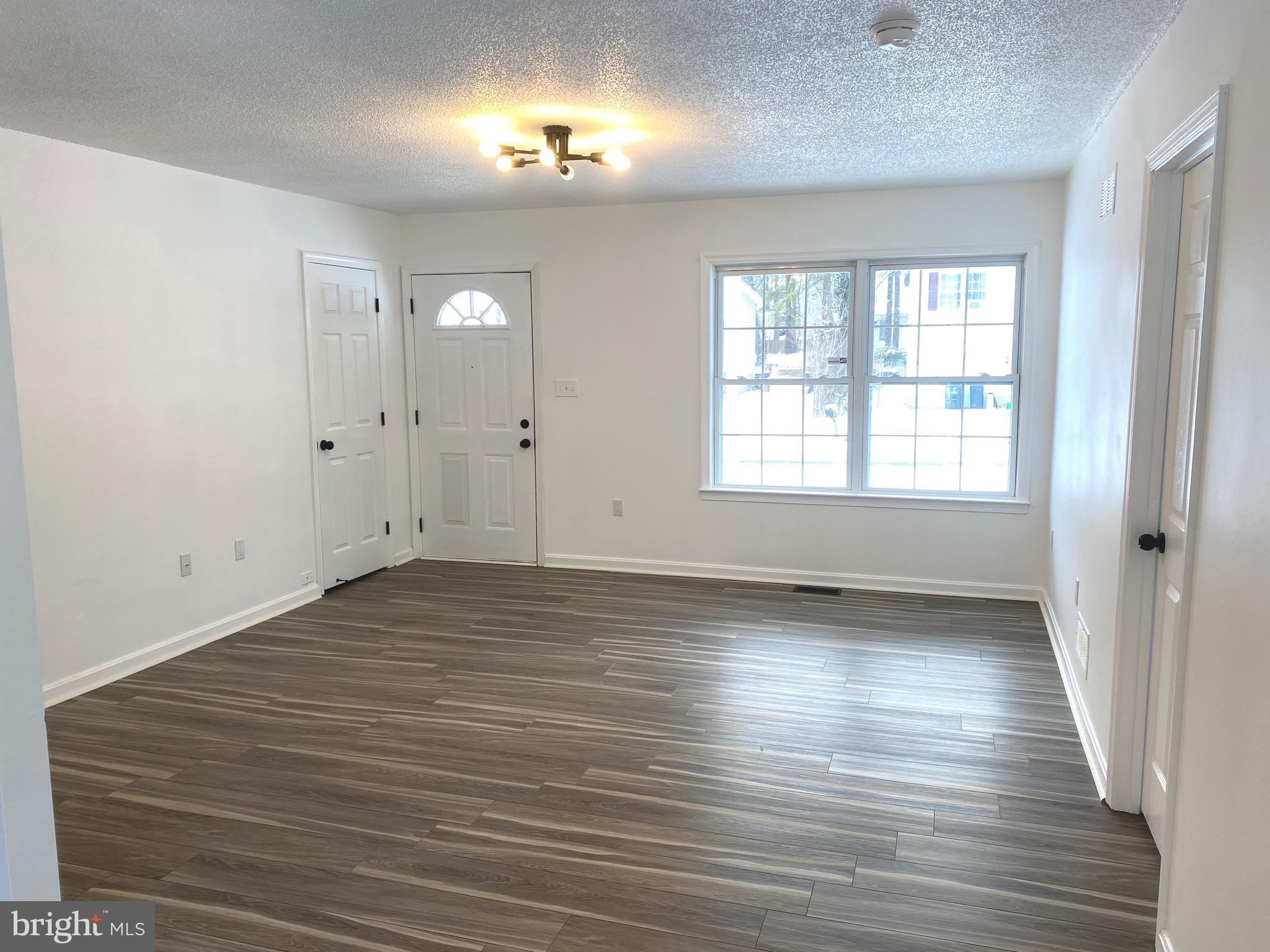 OPEQUON MEADOWS - Residential