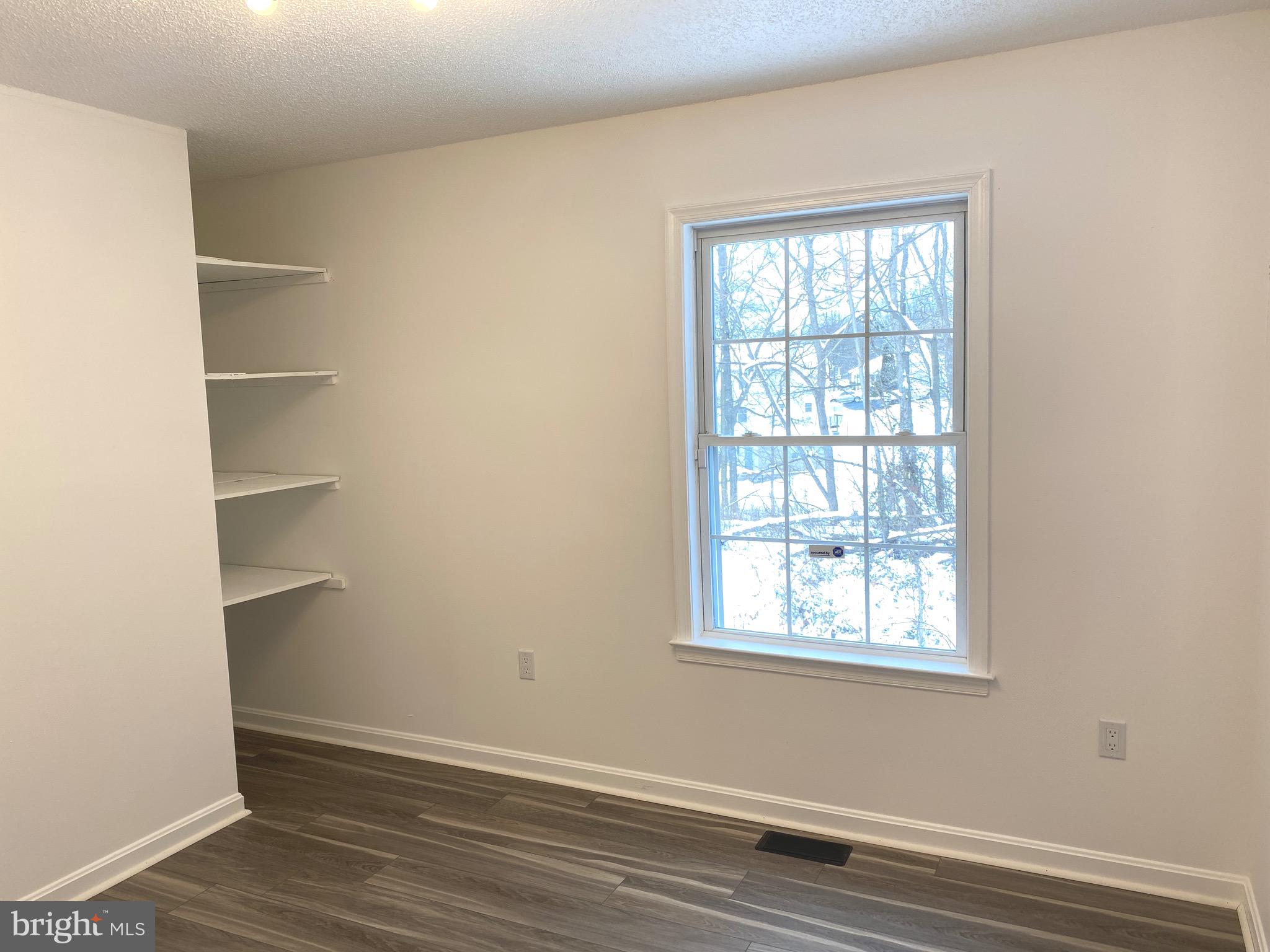 OPEQUON MEADOWS - Residential