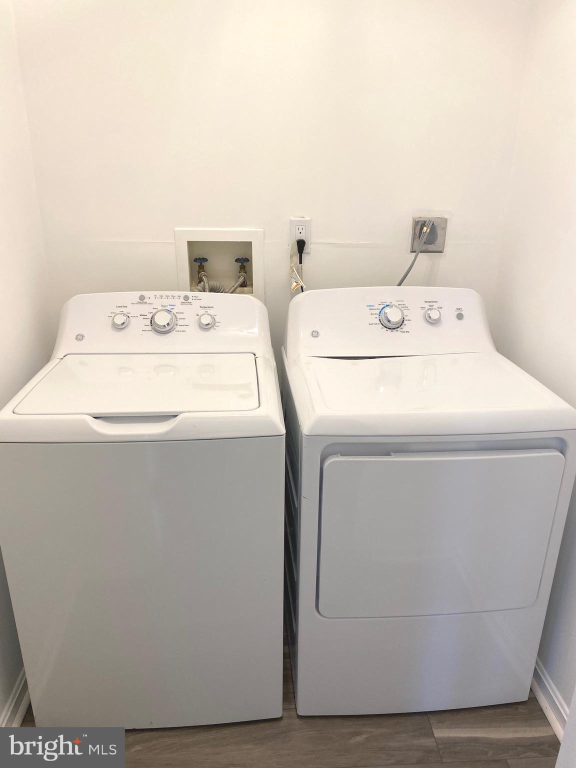 OPEQUON MEADOWS - Residential