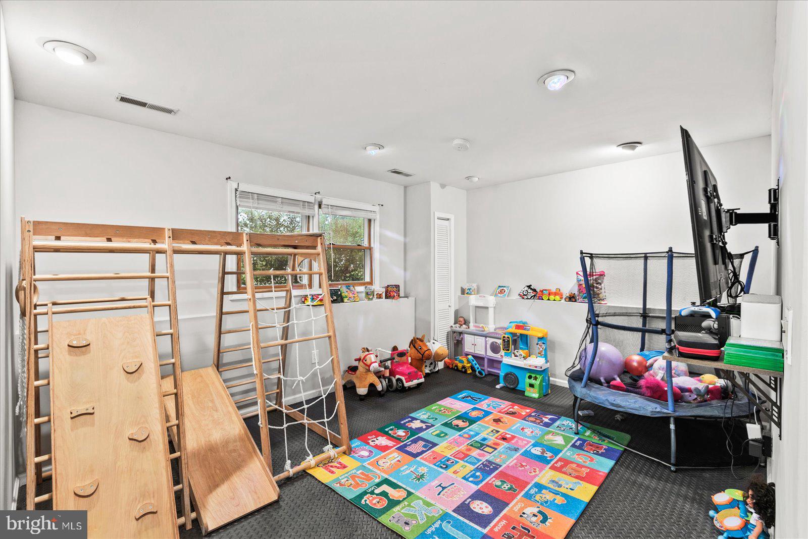 SPOTSLEE - Residential