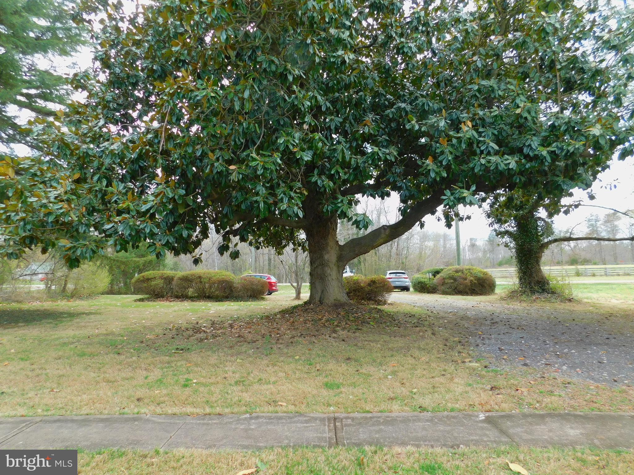 NON SUBDIVISION - Residential