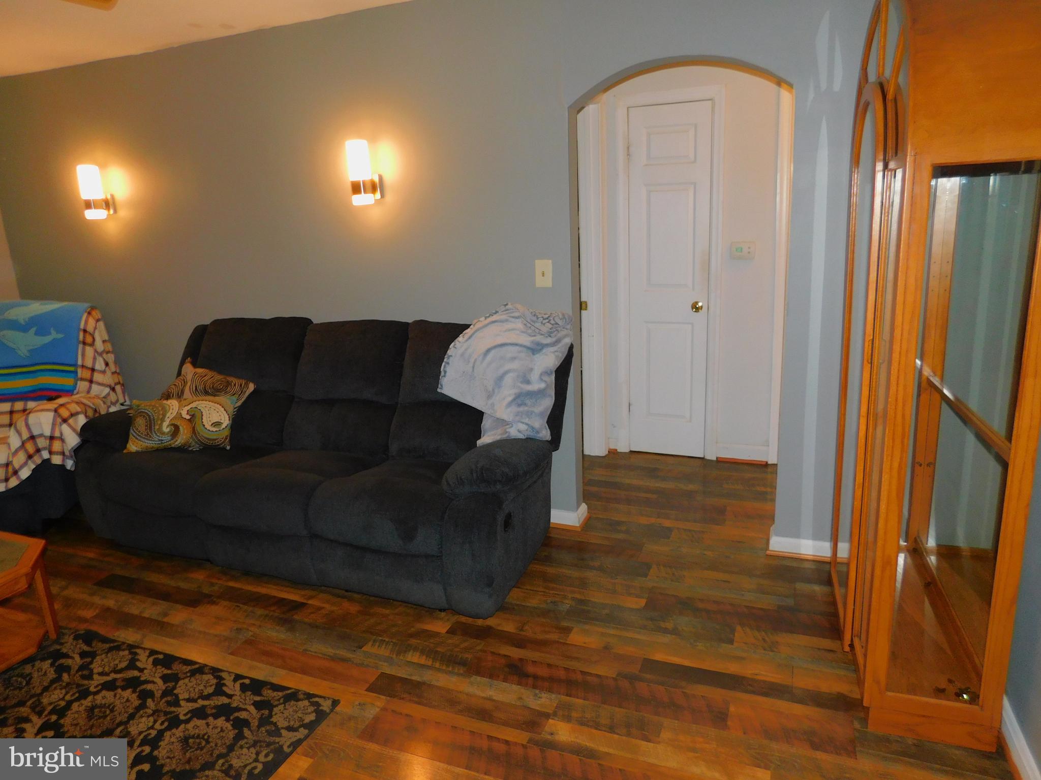 NON SUBDIVISION - Residential