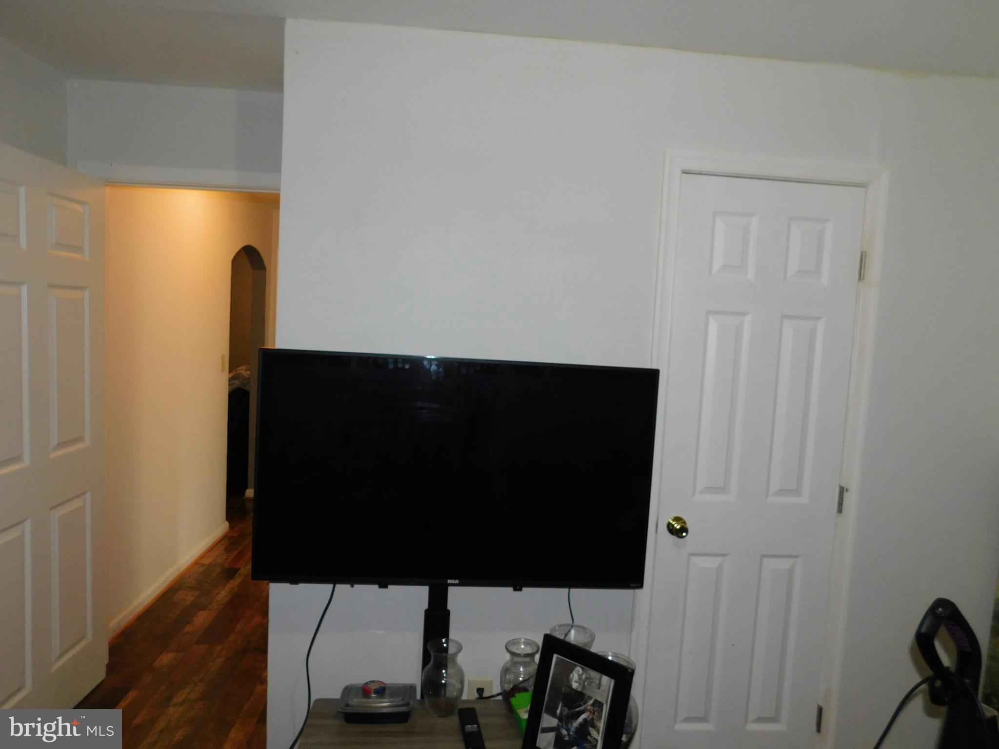 NON SUBDIVISION - Residential