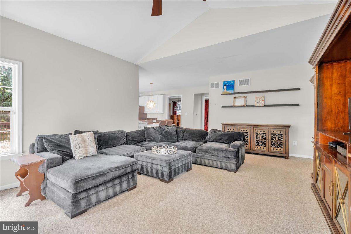 29 MIDBRIDGE DRIVE