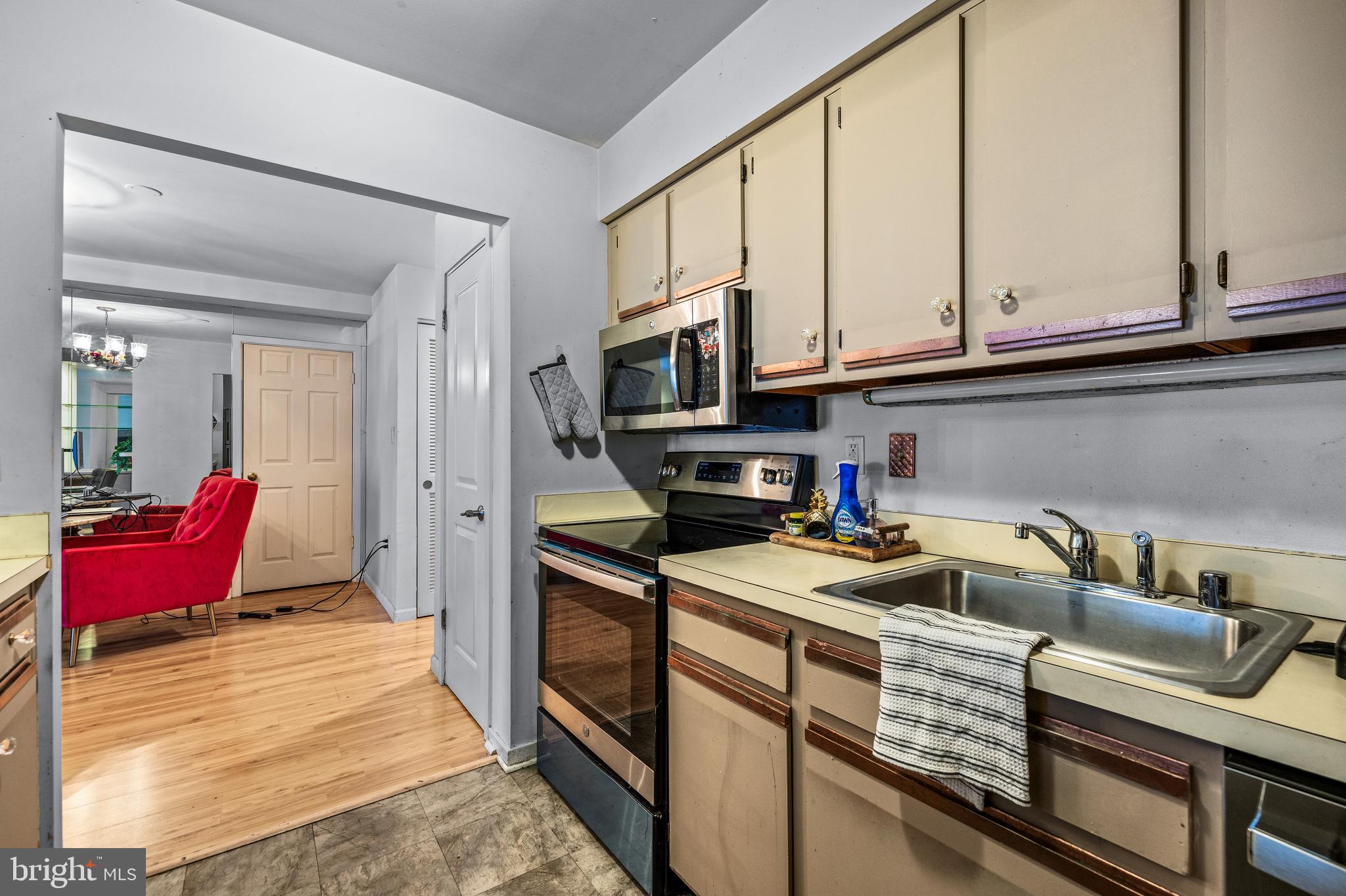 BEDFORD COMMONS - Residential