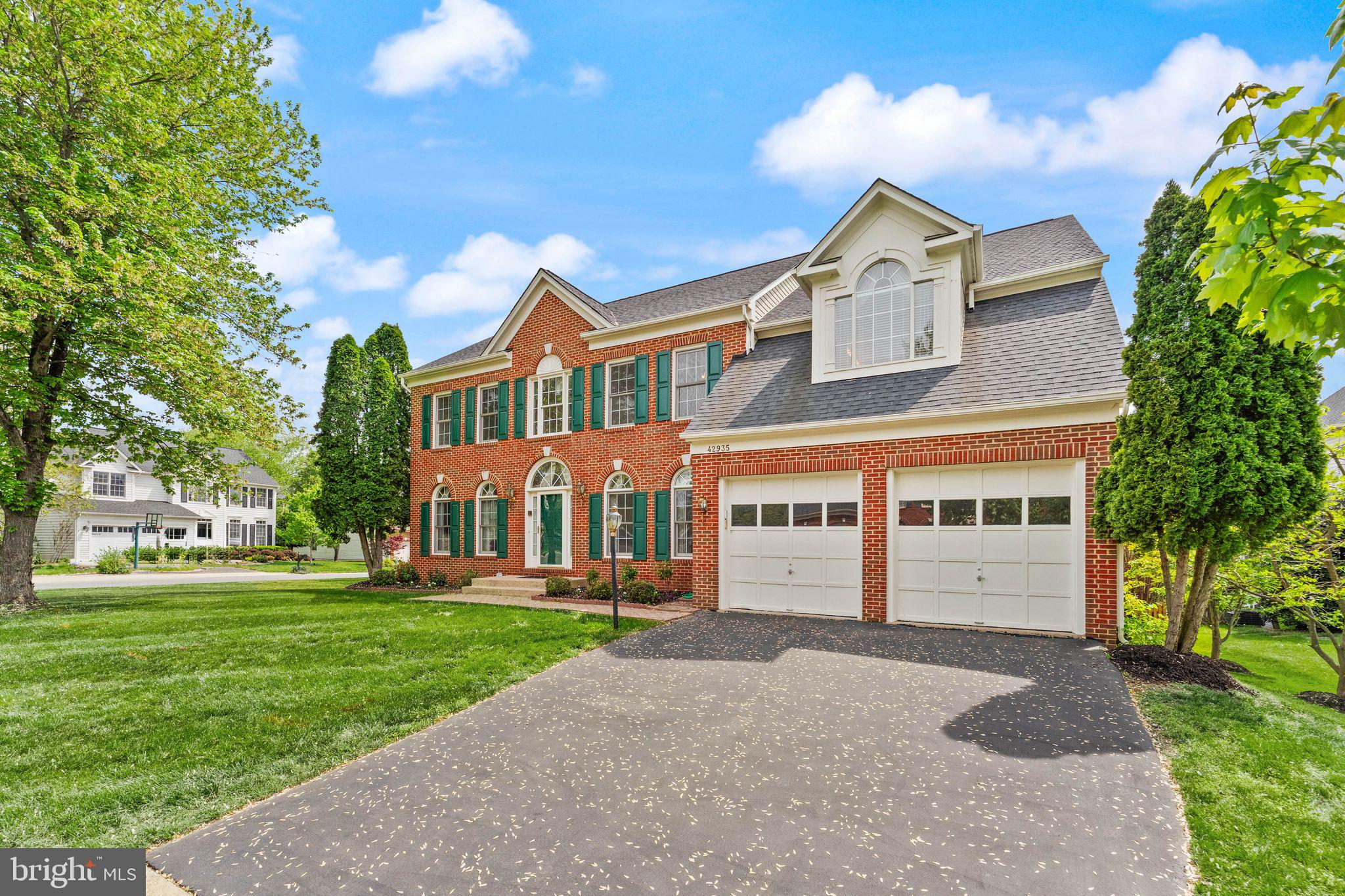 42935 PALLISER COURT