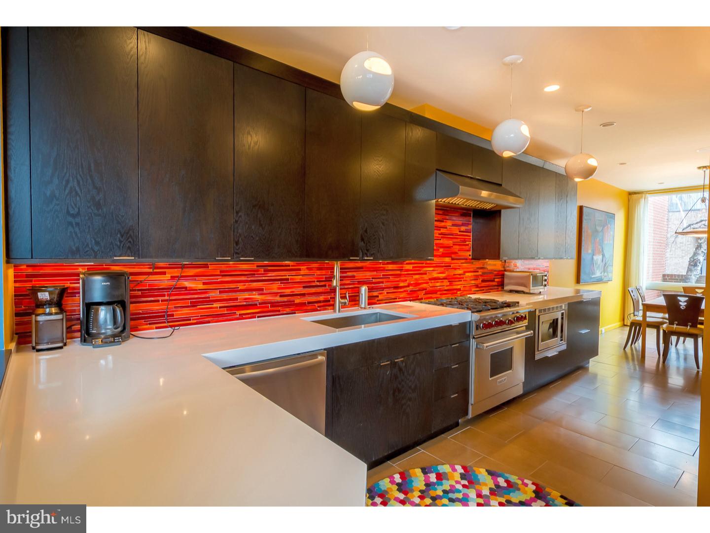 SOCIETY HILL - Residential