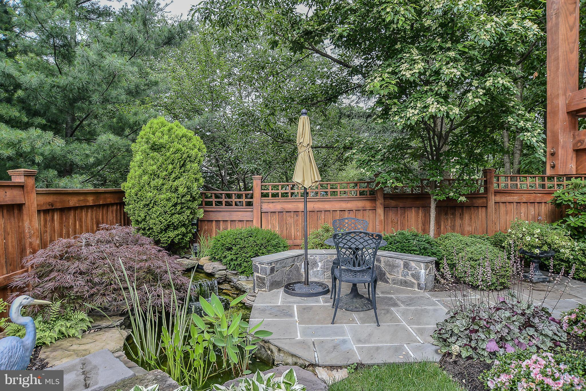 CEDAR LANE - Residential