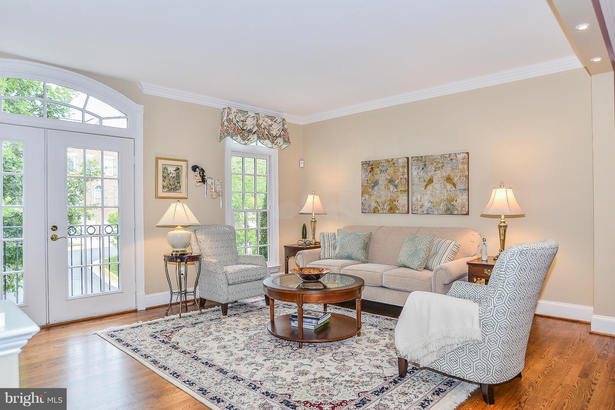 CEDAR LANE - Residential