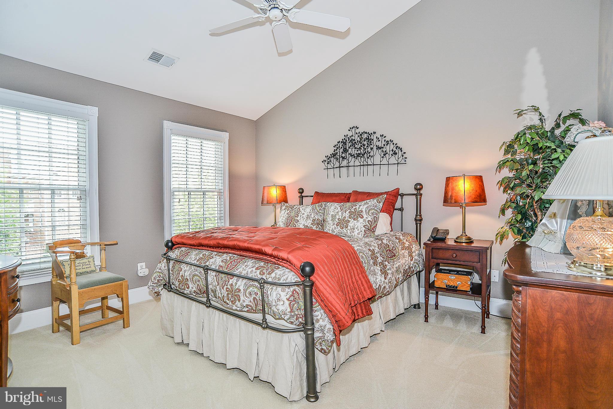 CEDAR LANE - Residential