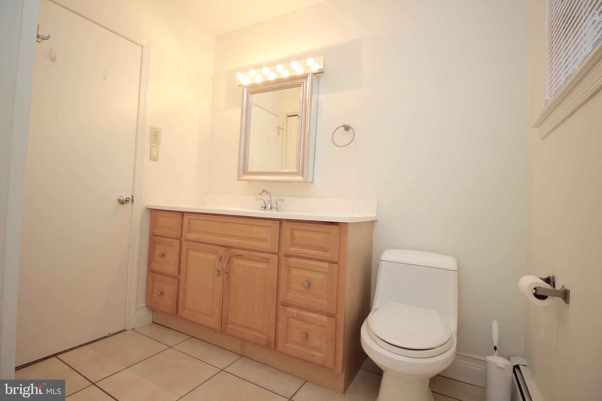 HOLLY HILL - Residential Lease